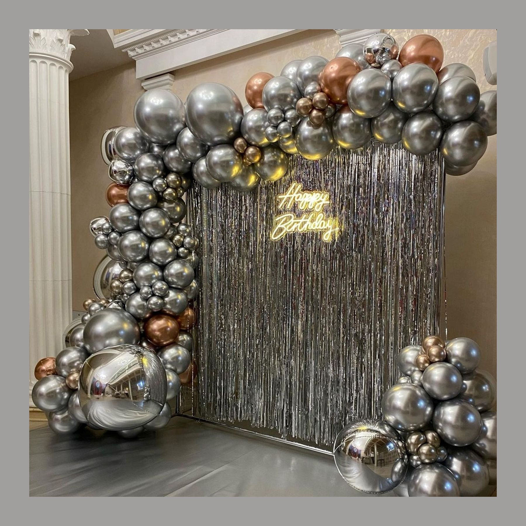 Фотозона с дождиком. Студия праздничного декора