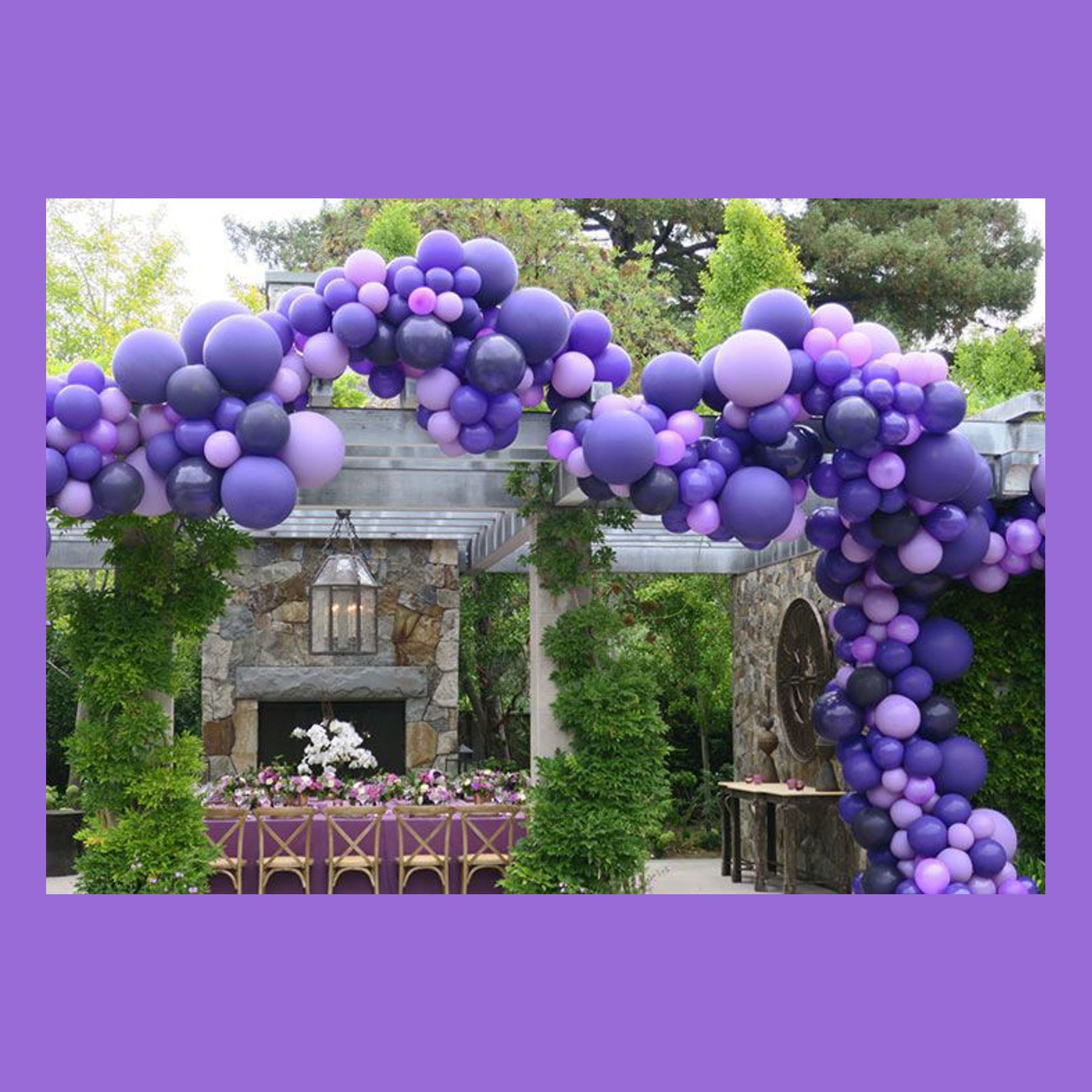 Разнокалиберная гирлянда шар. Студия праздничного декора