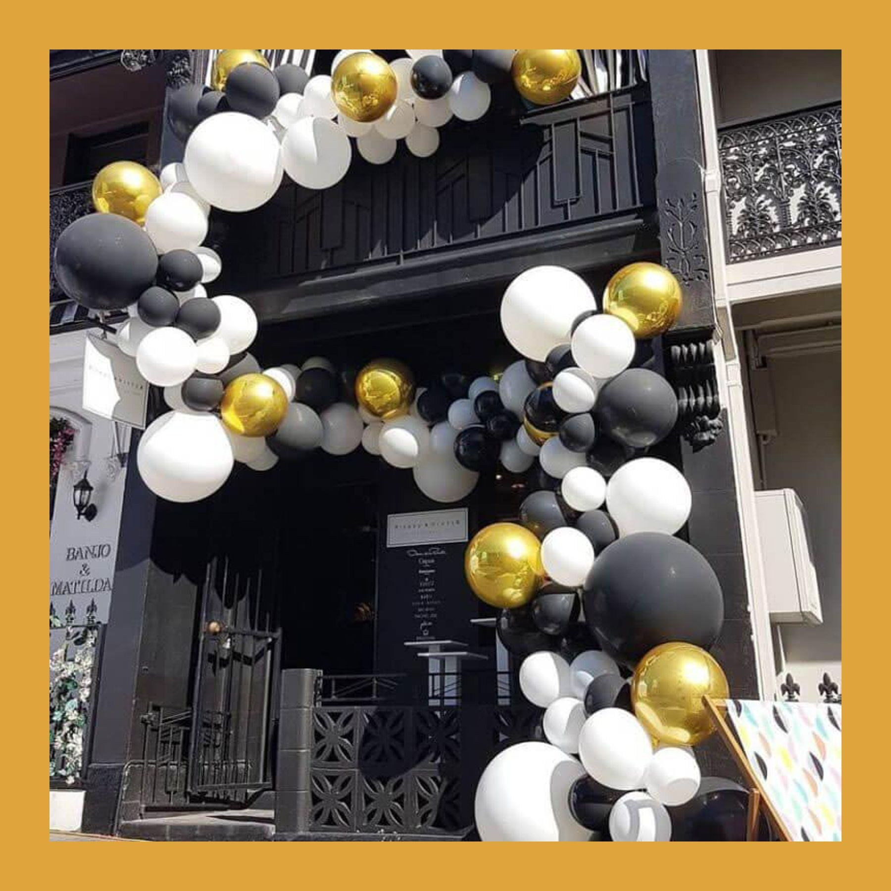 Оформление на открытие магазина. Студия праздничного декора