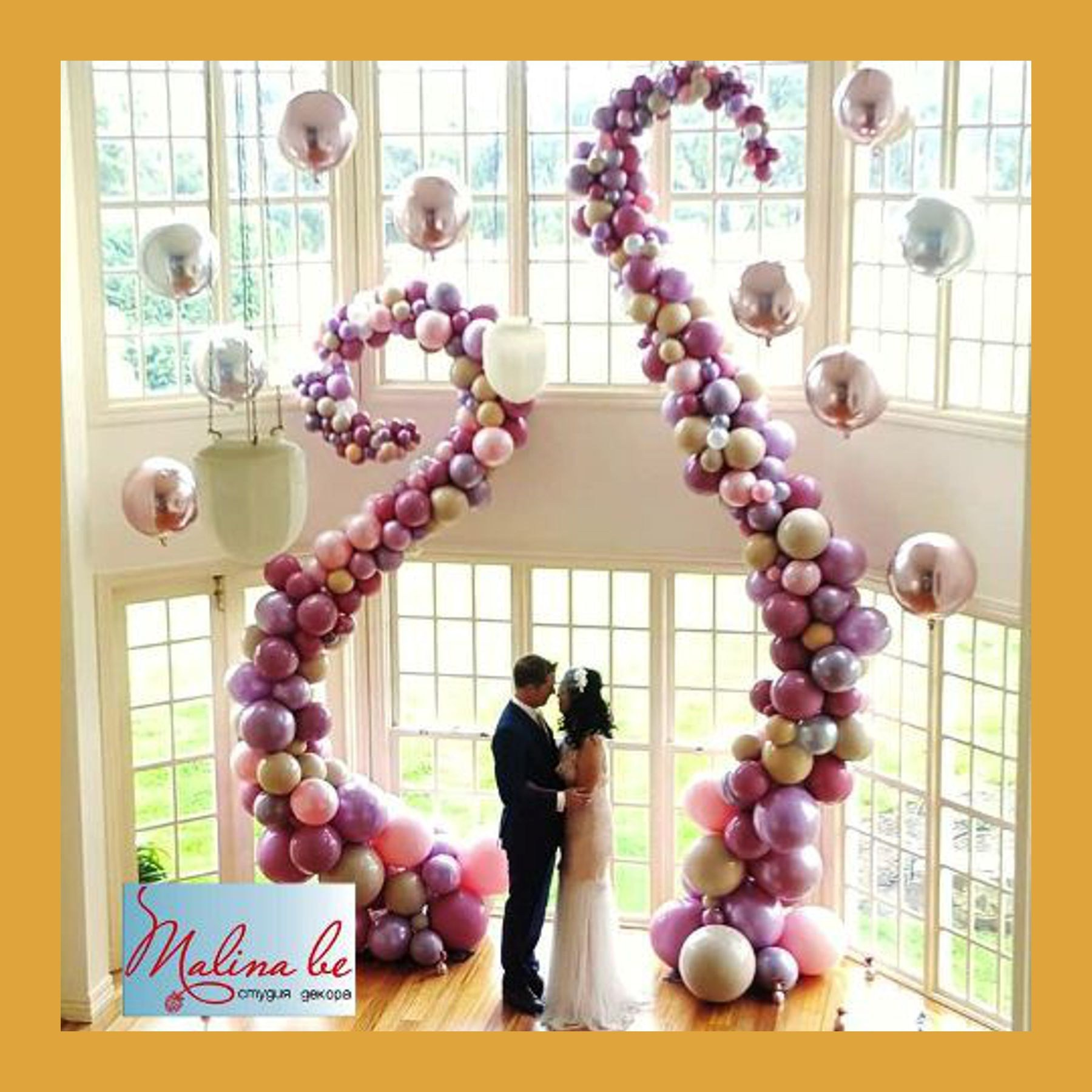 Разнокалиберная гирлянда шар. Студия праздничного декора