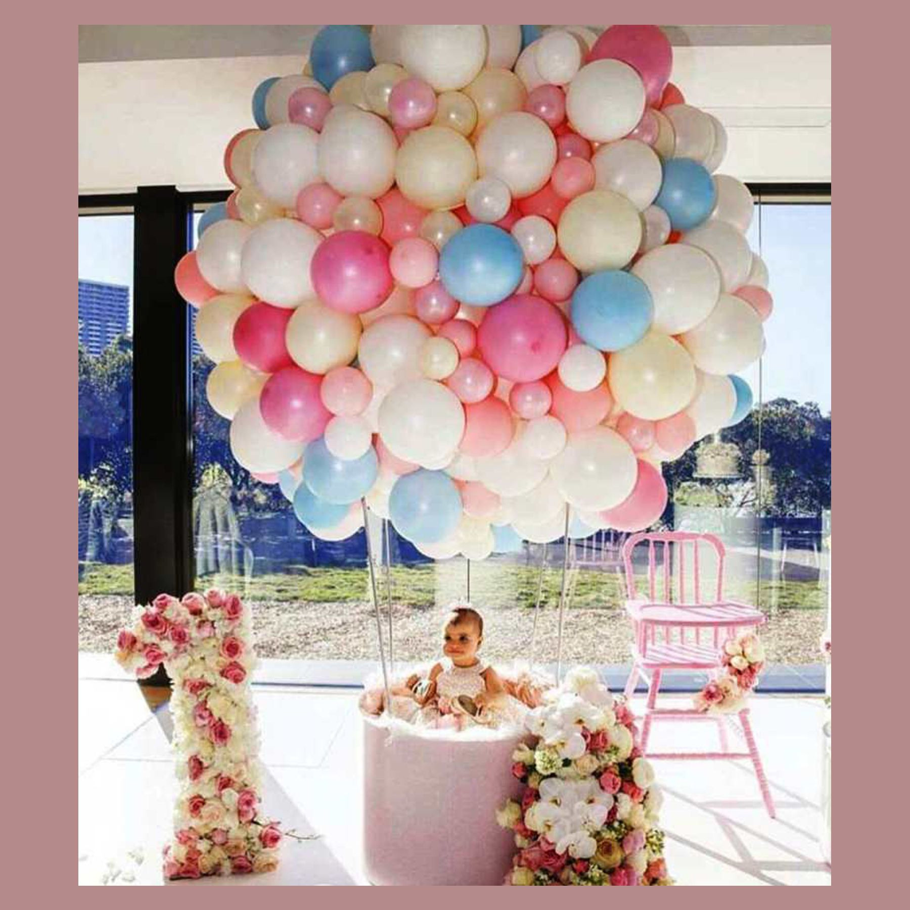 Воздушный шар из шариков. Студия праздничного декора