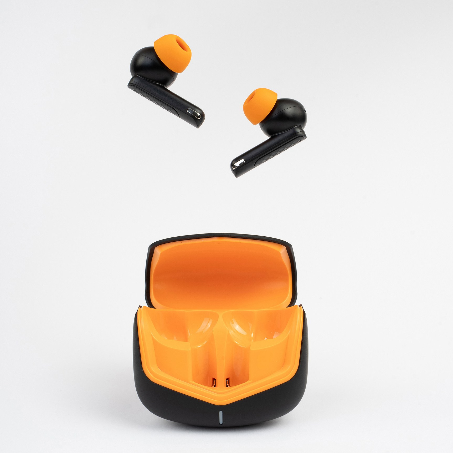 Фото работы студии предметной съемки для маркетплейса ozon 