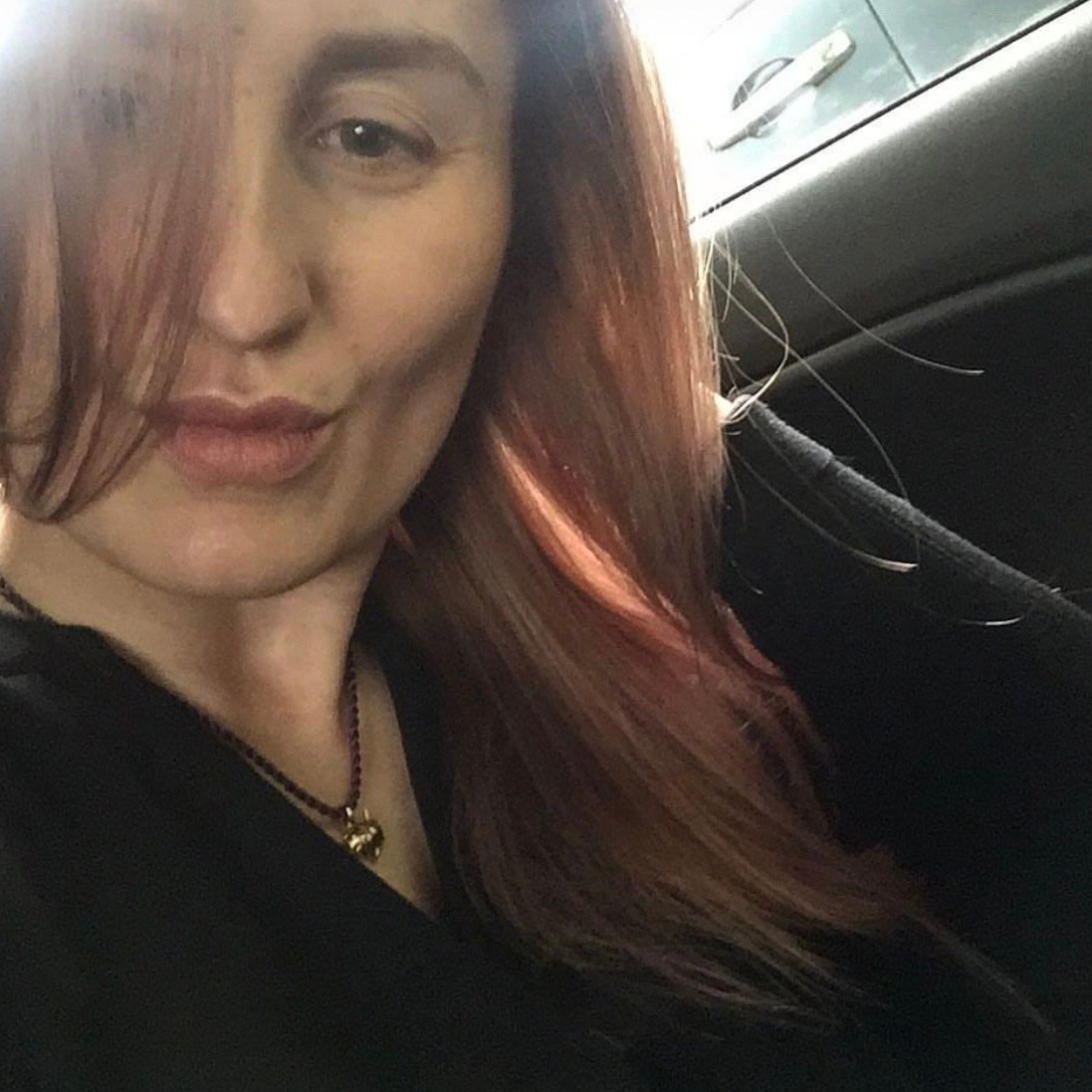 Контакты. Фотограф Дарья Хрипач