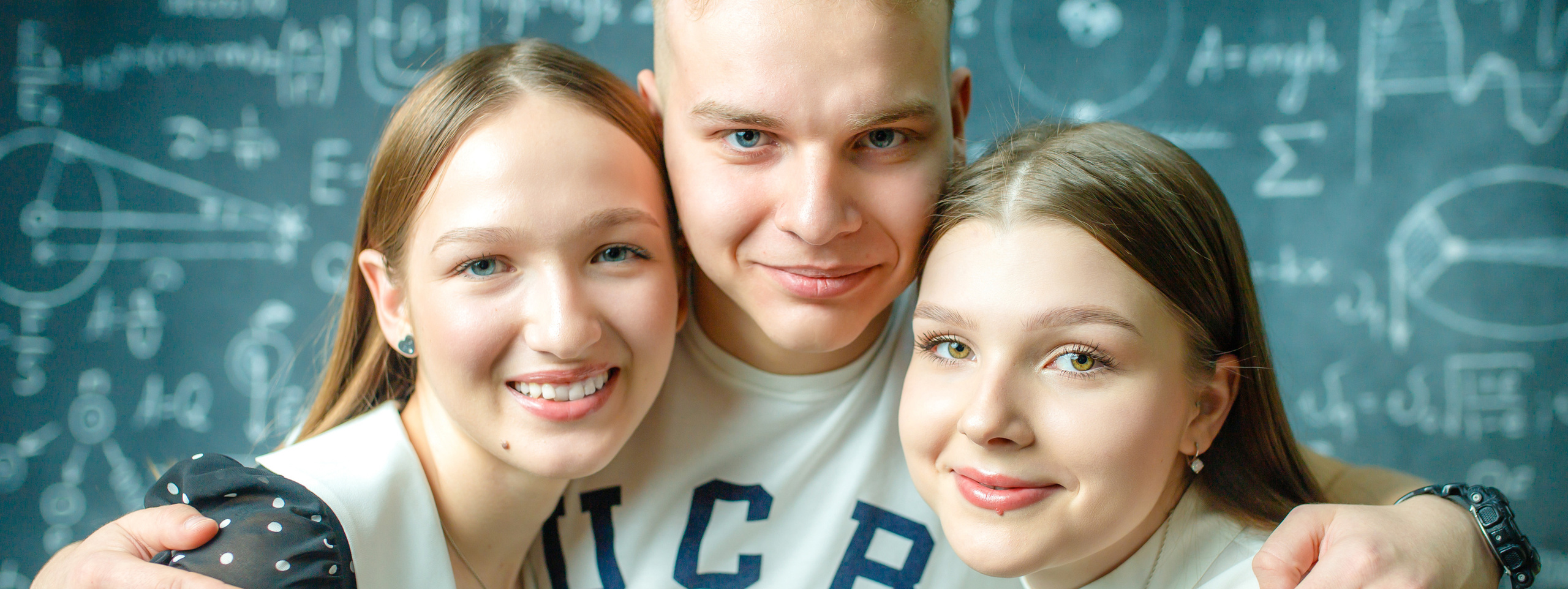 Выпускные альбомы в Магнитогорске