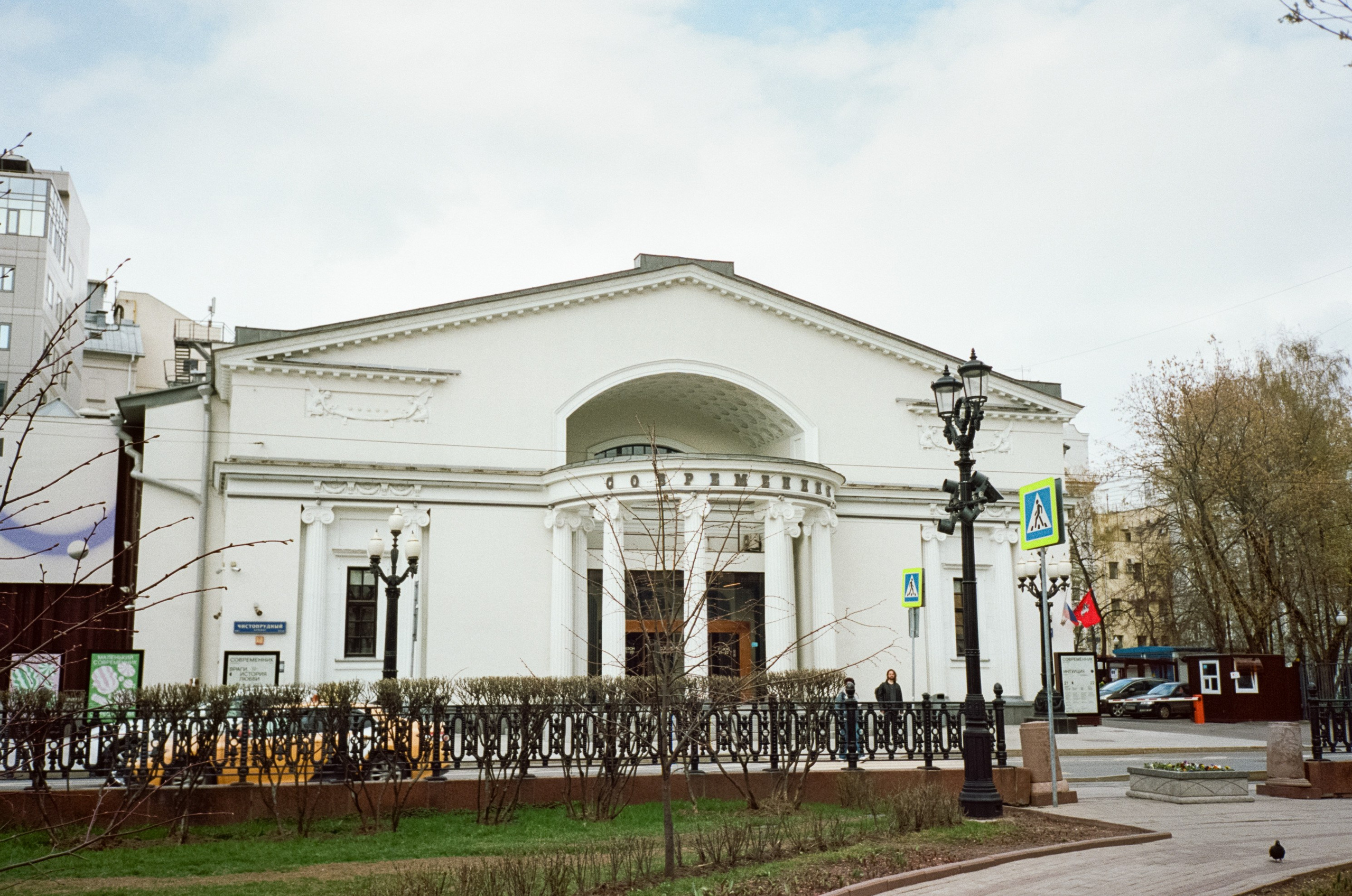 Olympus Mju II VS Chinon Auto 3001 — стоит ли переплачивать?!