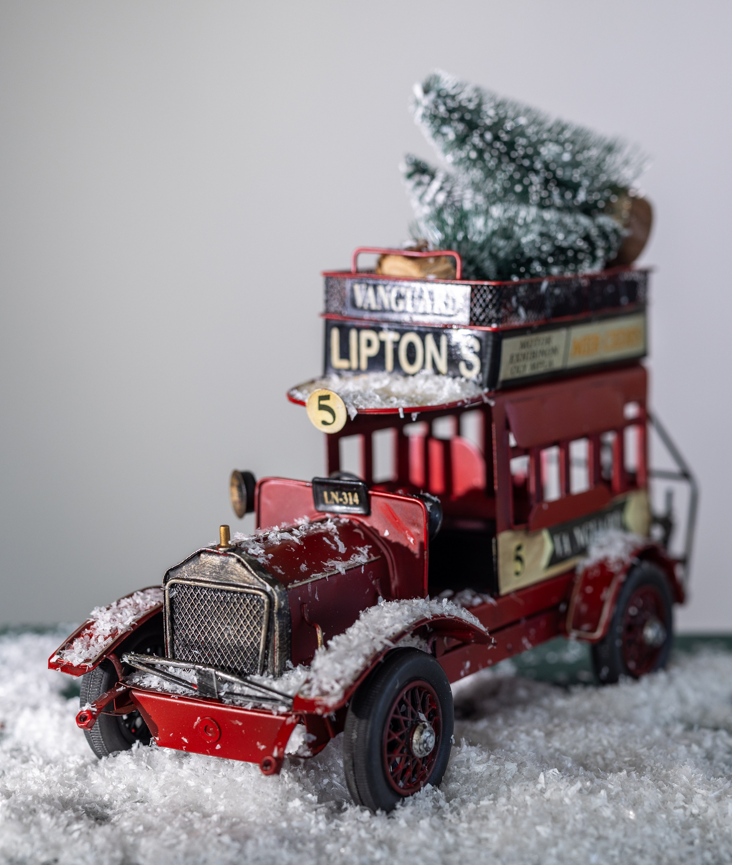 День 9 #адвенткалендарь. OLGA OLEYNIKOVA Пространство, люди, смыслы