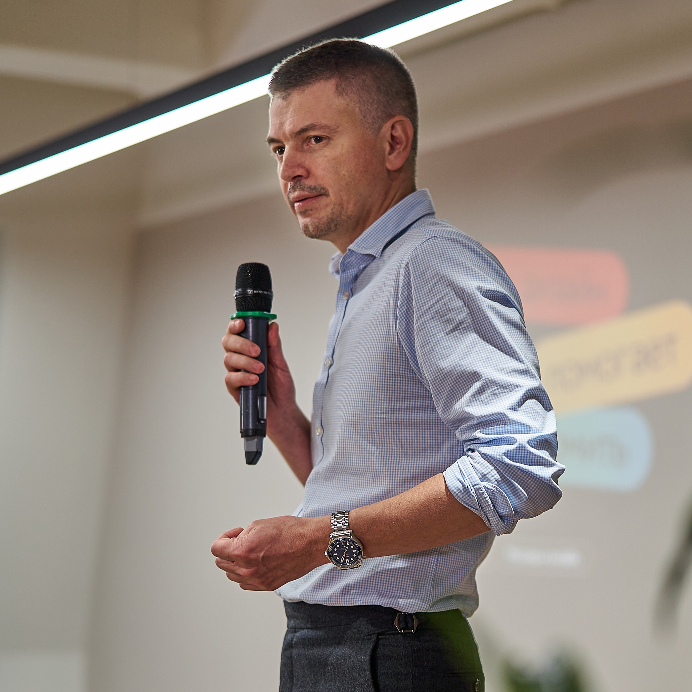 СВЯЗАТЬСЯ СО МНОЙ