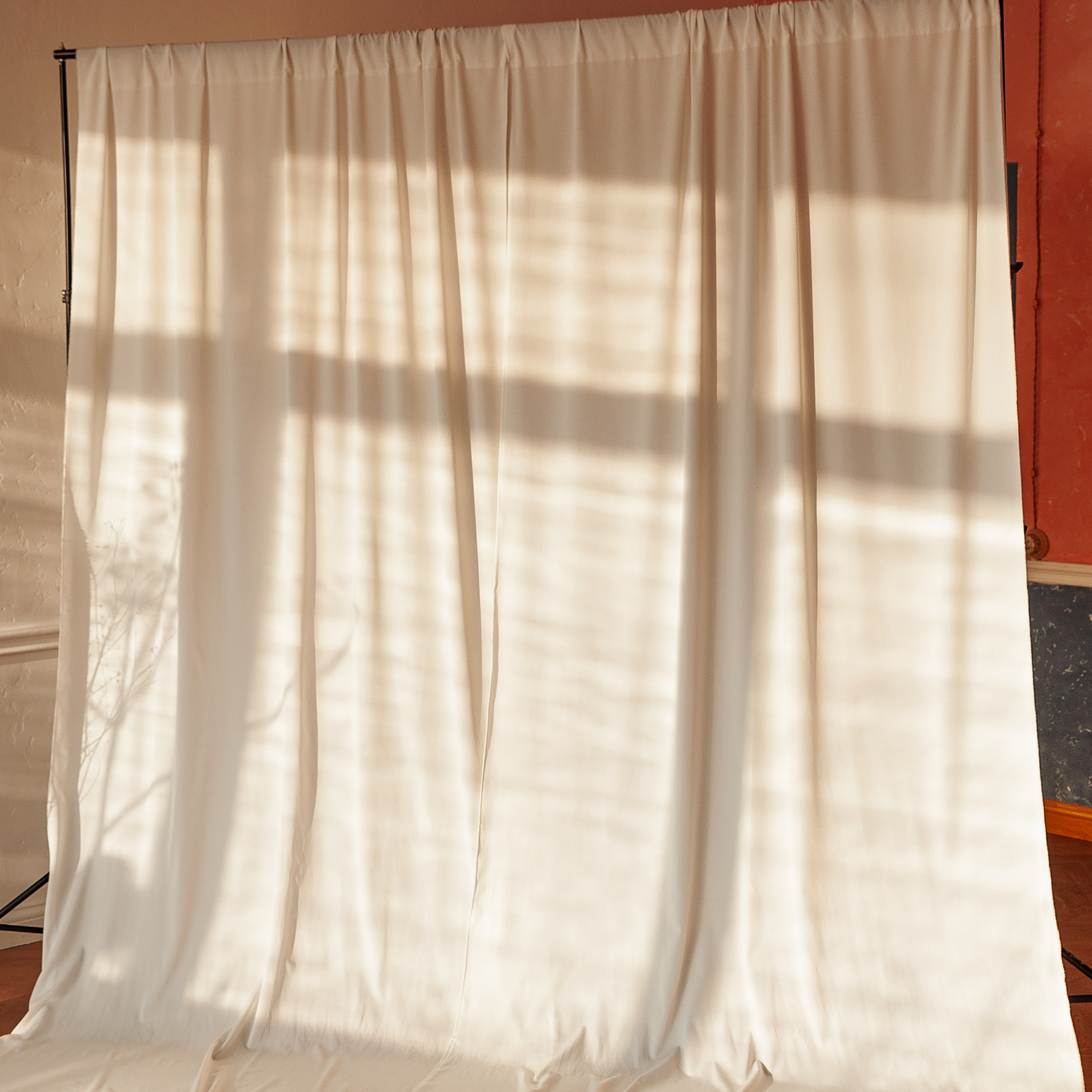 Оборудование и фоны. Tick Studio