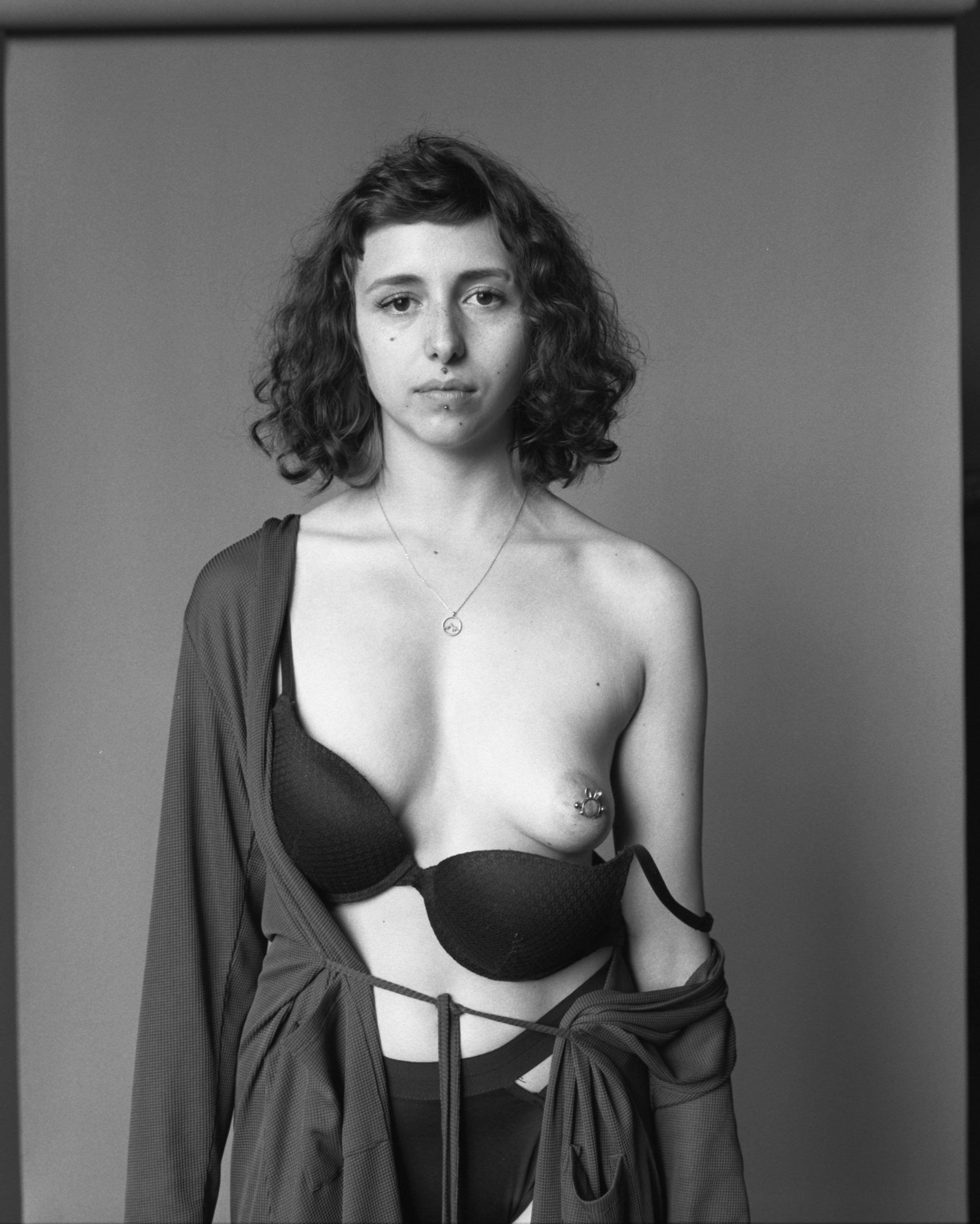 О съёмке/цены. Полина Сойреф, портретный и документальный фотограф