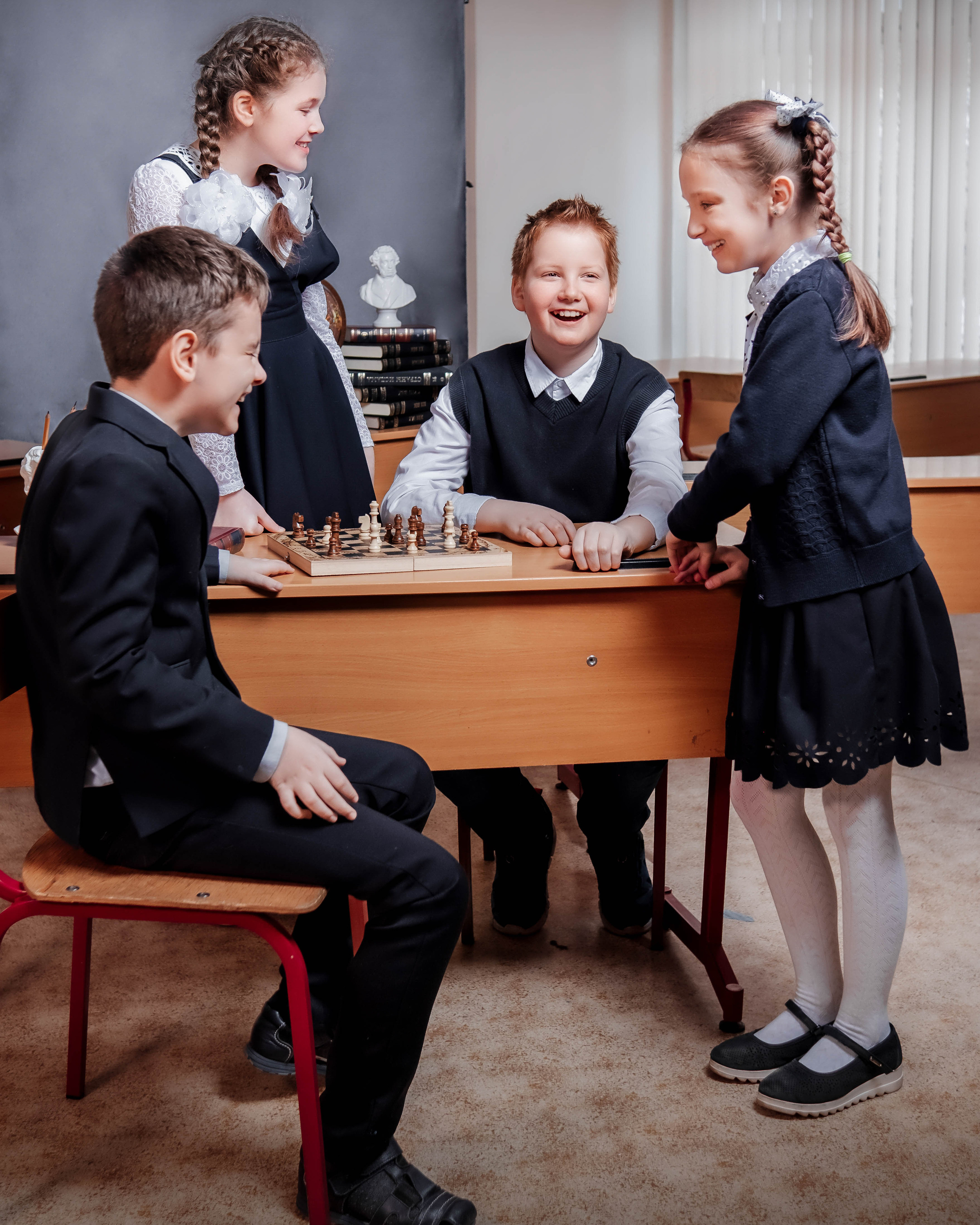 Оживающие выпускные альбомы в Москве и Московской области