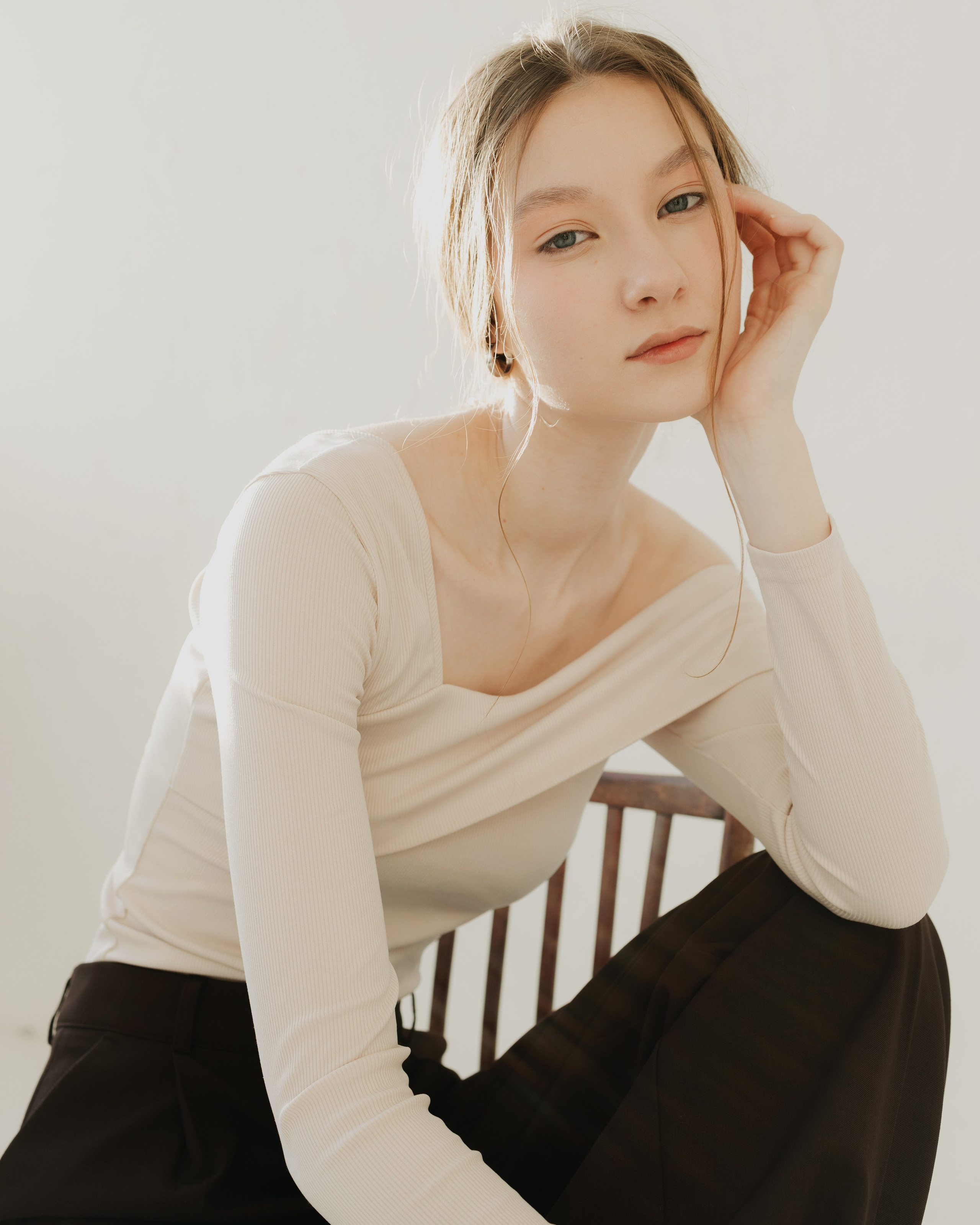 Daria. Axis model management