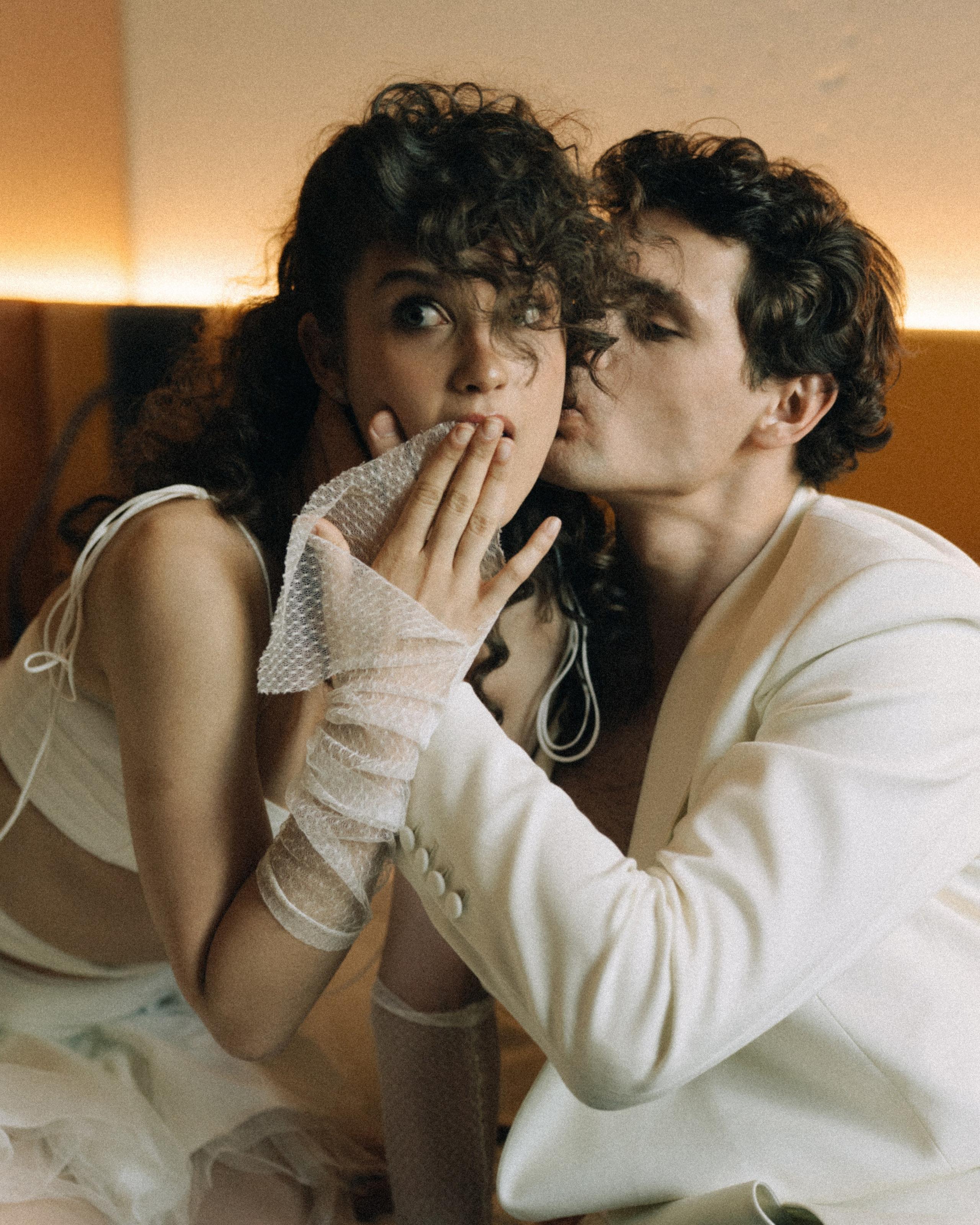 Прайс и контакты. Павел Мерк. Стильная свадебная фотография