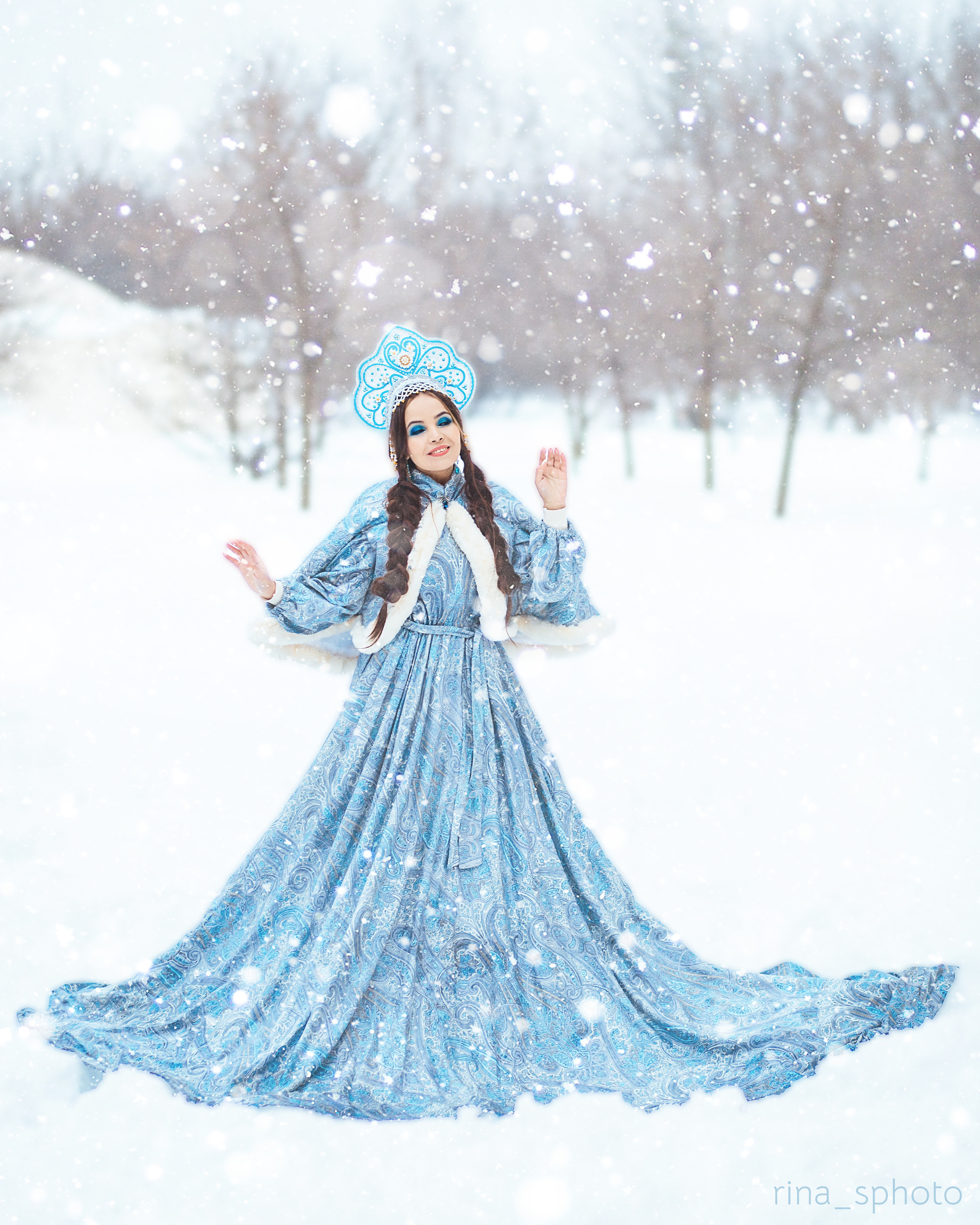 rina_sphoto, фотограф Катерина Сысуева, Рина Сысуева, женский фотограф Москва, профессиональный фотограф москва, фотограф в москве,девушка в национальном костюме и кокошнике в Коломенском зимой