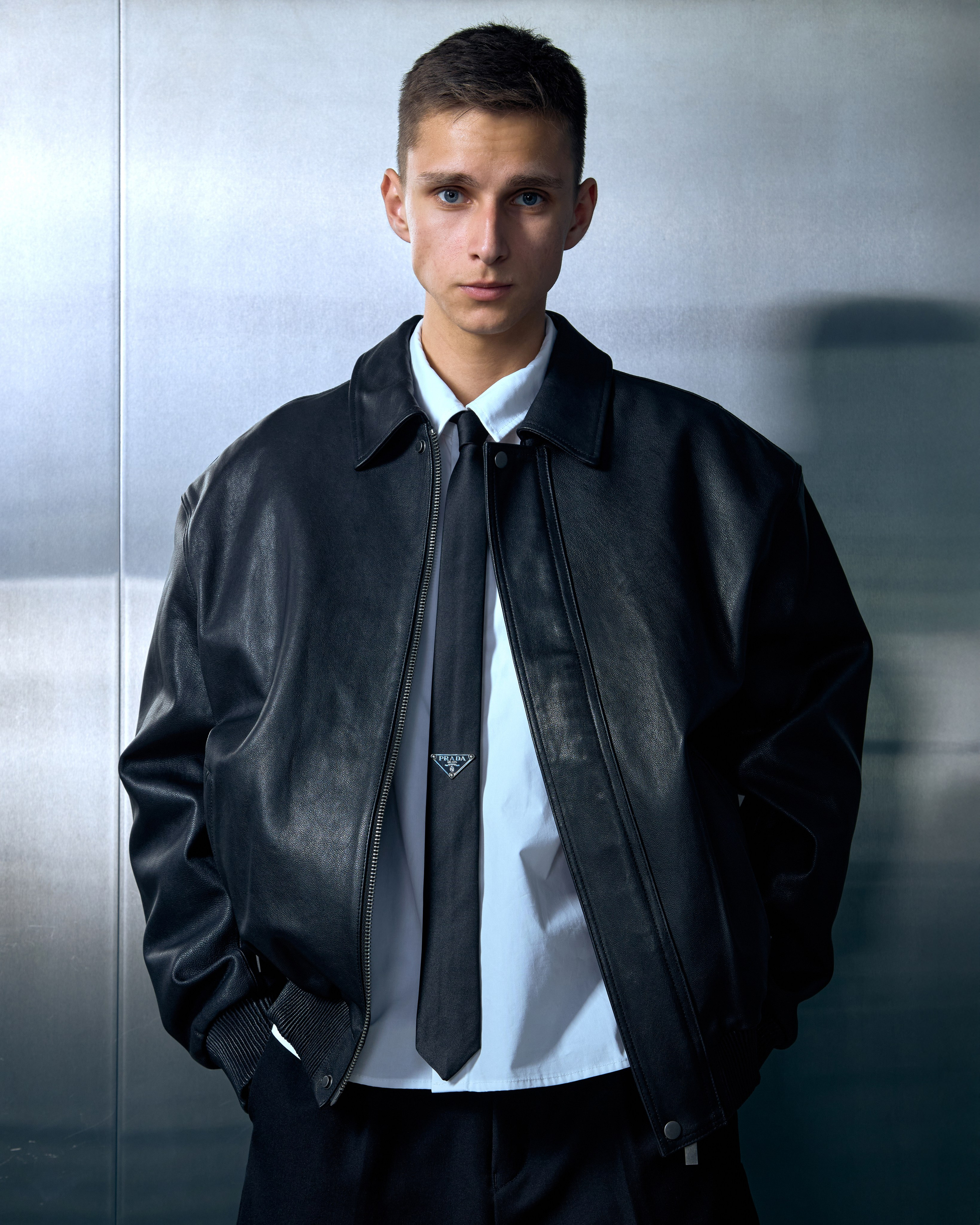 как сфотографировать одежду на маркетплейсы для вб озон и ламода 