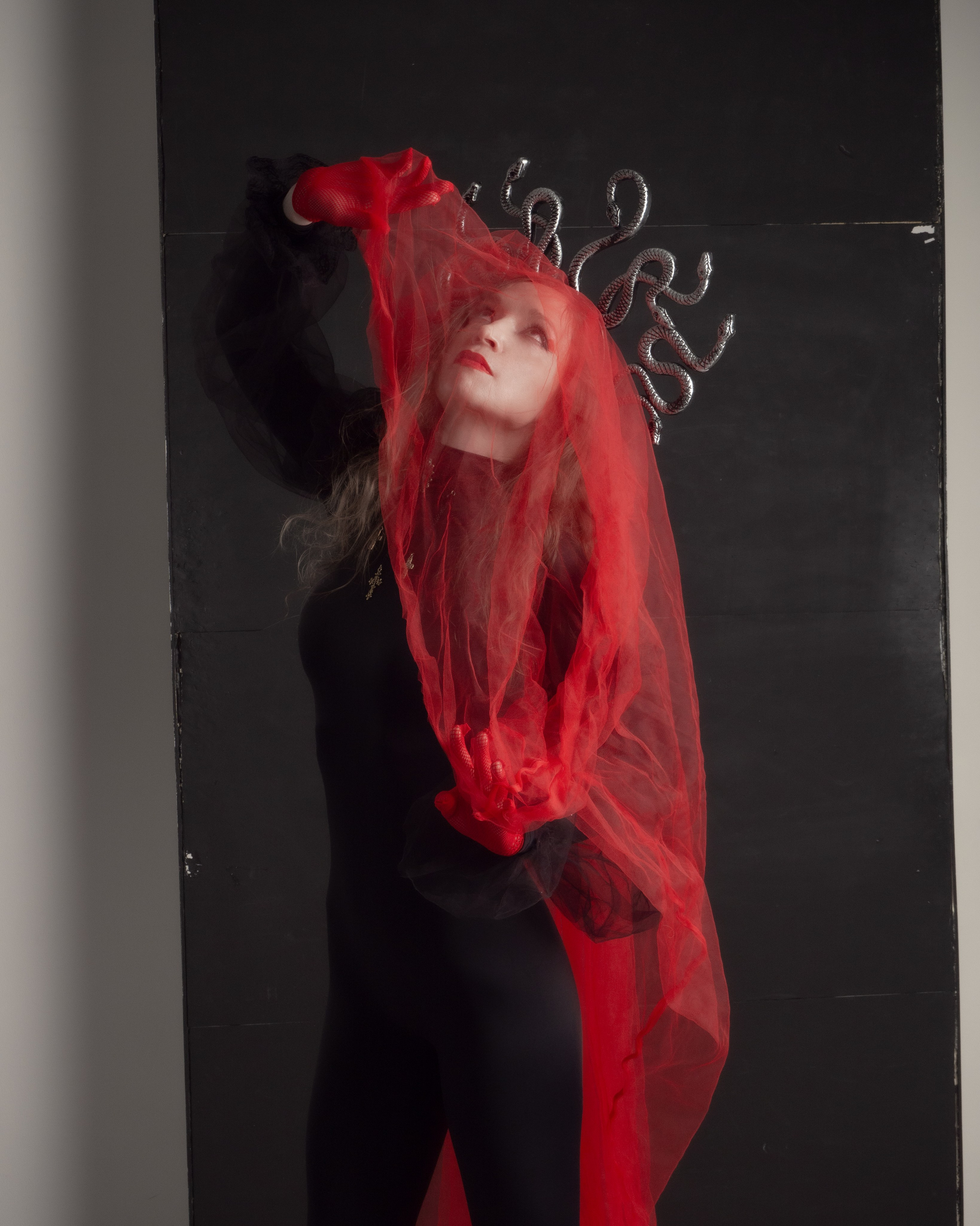 GORGON. Yulia Yurchevskaya | Art Director & Visual Visionary