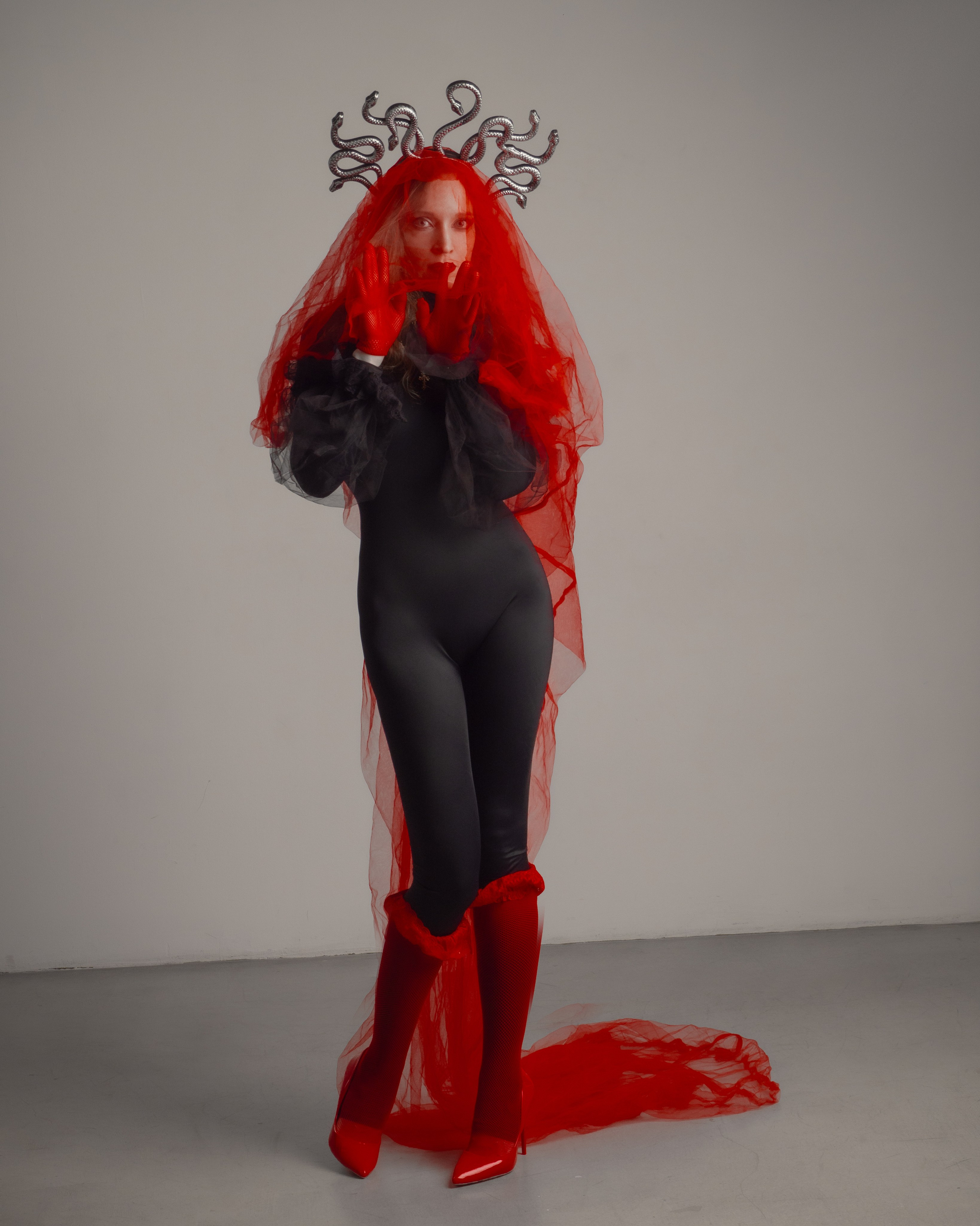 GORGON. Yulia Yurchevskaya | Art Director & Visual Visionary