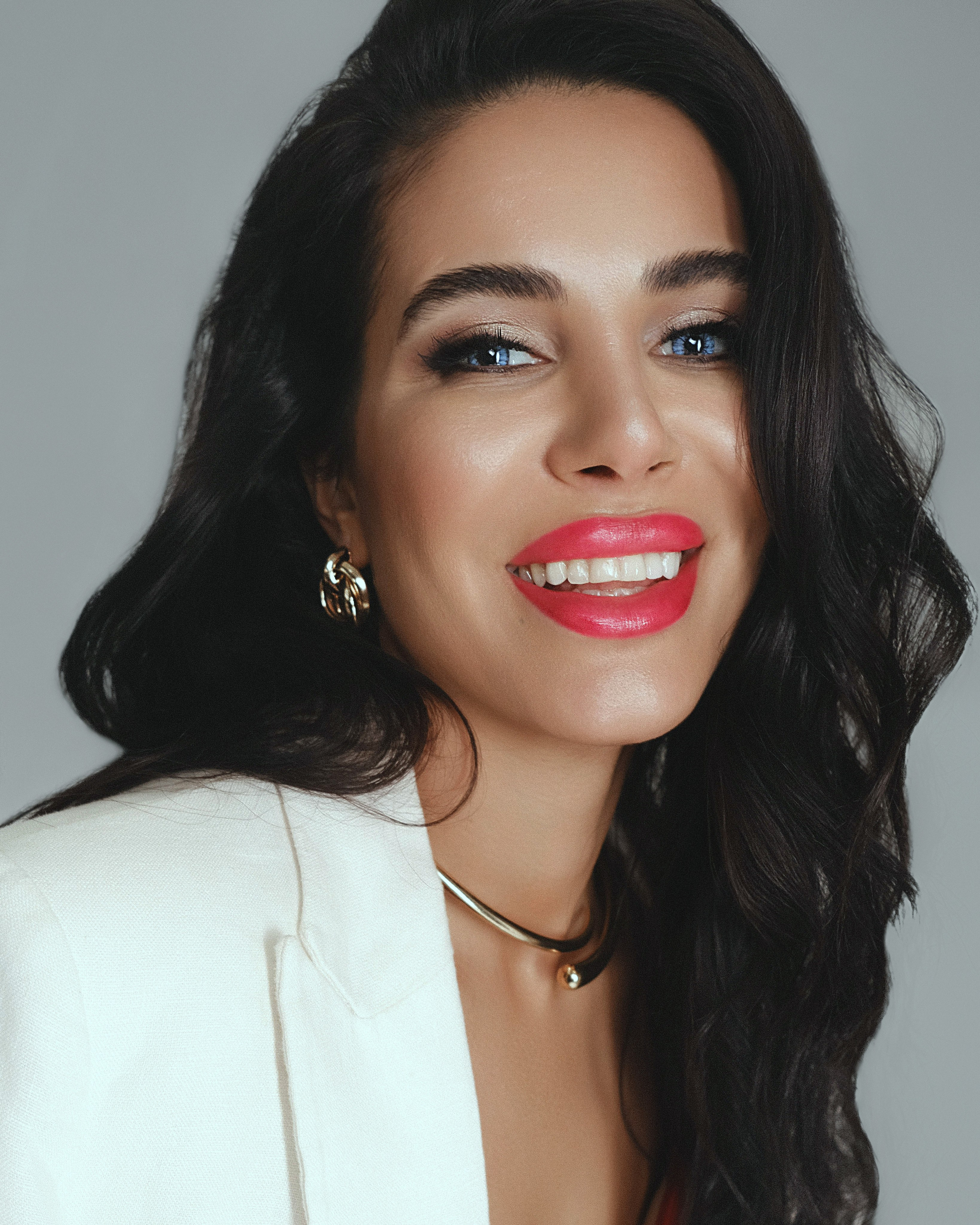 Услуги. ILONA MNATSAKANIAN Фотограф-Визажист Москва