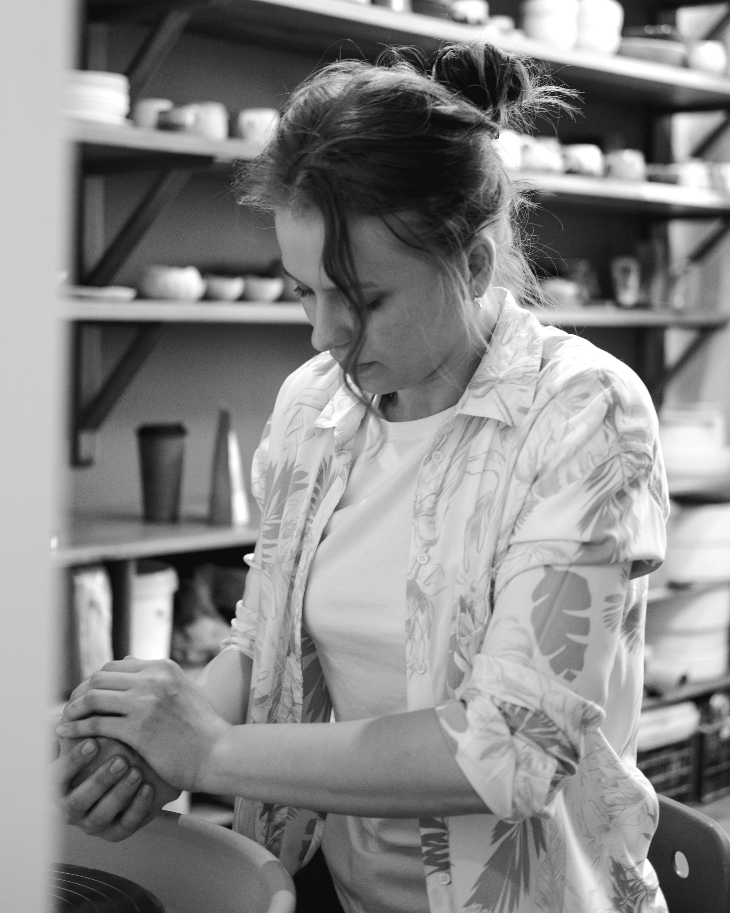 Интервью с Александрой Сапроновой — Мастерская авторской керамики. Артём Кузнецов, фотограф, Новосибирск