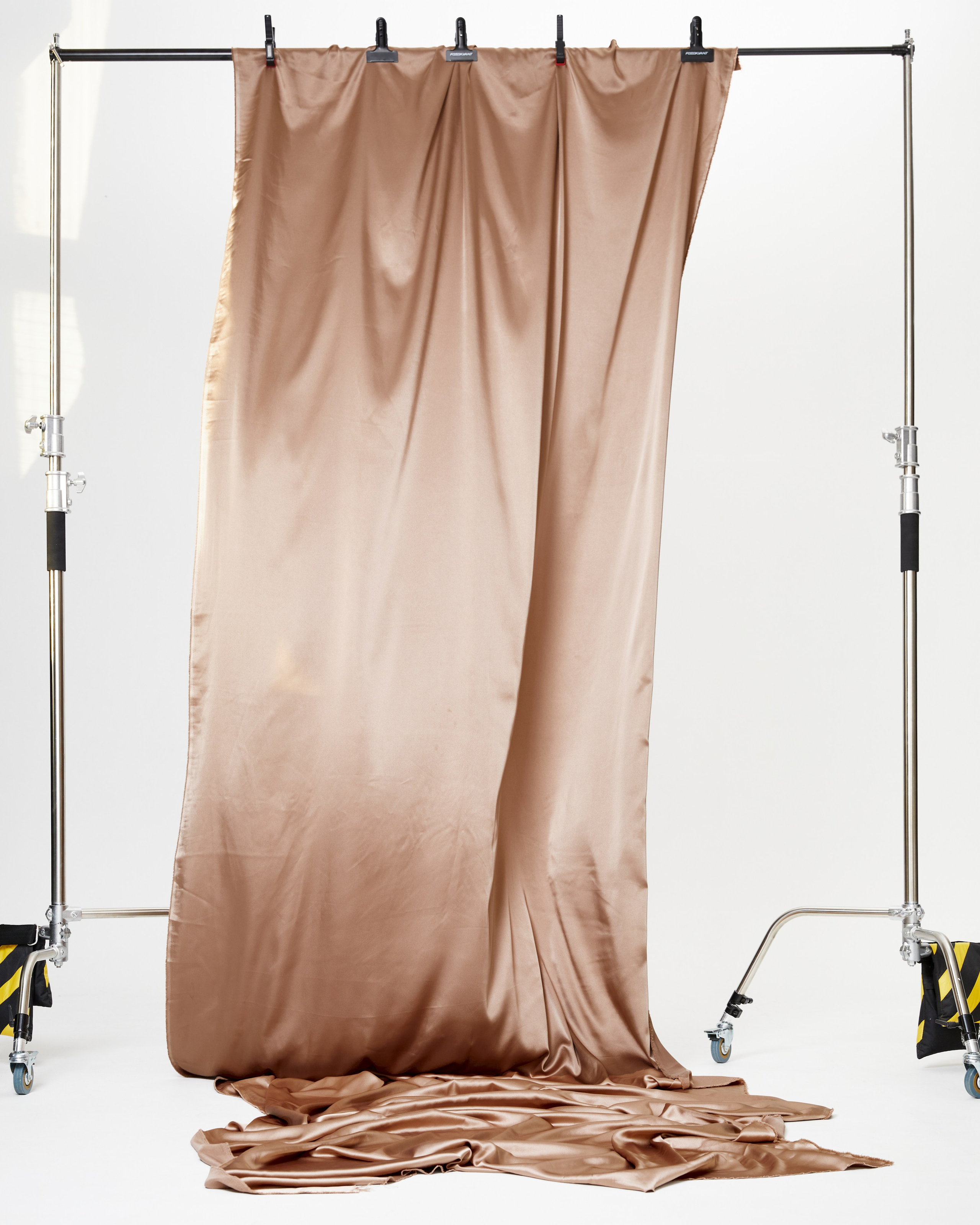 Реквизит. Фотостудия «Сахар» в городе Кимры