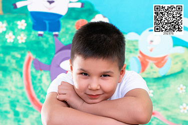 Ожившие фотографии в выпускном фотоальбоме. Детский фотограф. «Ожившие» фото, г. Нижневартовск