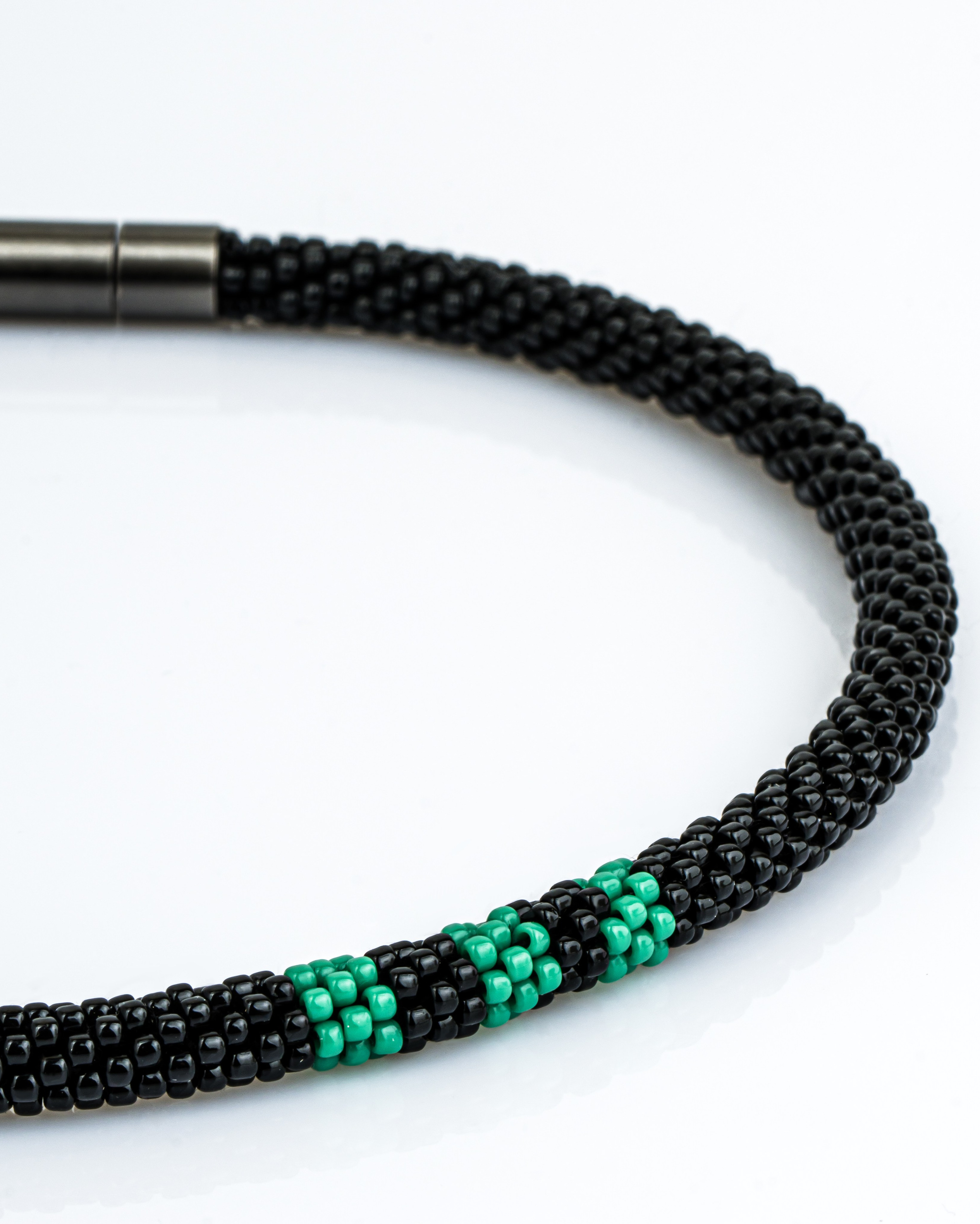 Фотограф ювелирных украшений в Санкт-Петербурге Воробьева Мария