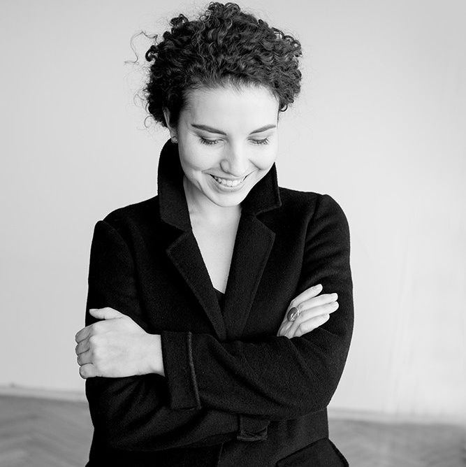 Контакты. Дмитриева Елена. Портретный и ню-фотограф в Москве