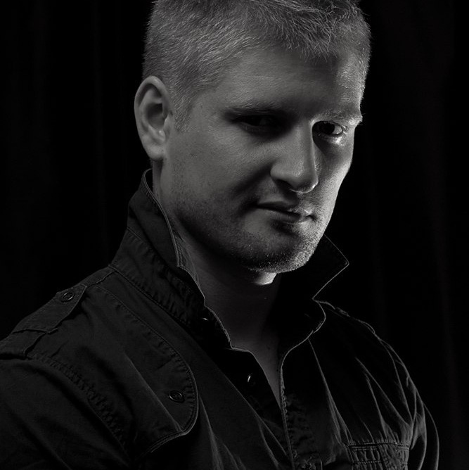 Контакты. Poledance фотограф Виктор Халимон