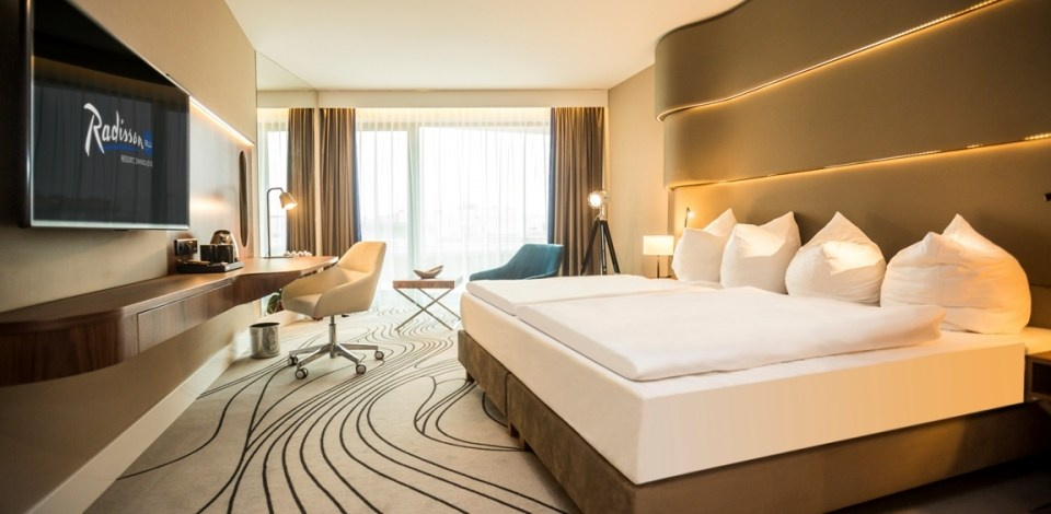 Улучшение визуала. МЕТАМОРФОЗЕР — пространство визуальных решений для бизнеса