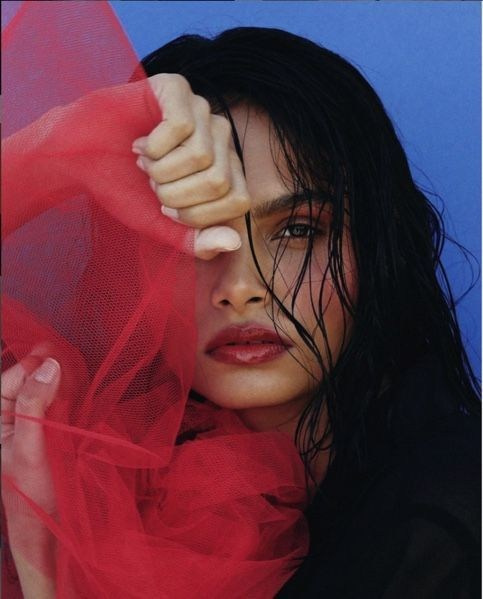 Съёмка с фатином. Фотограф Елизавета Хамович Омск