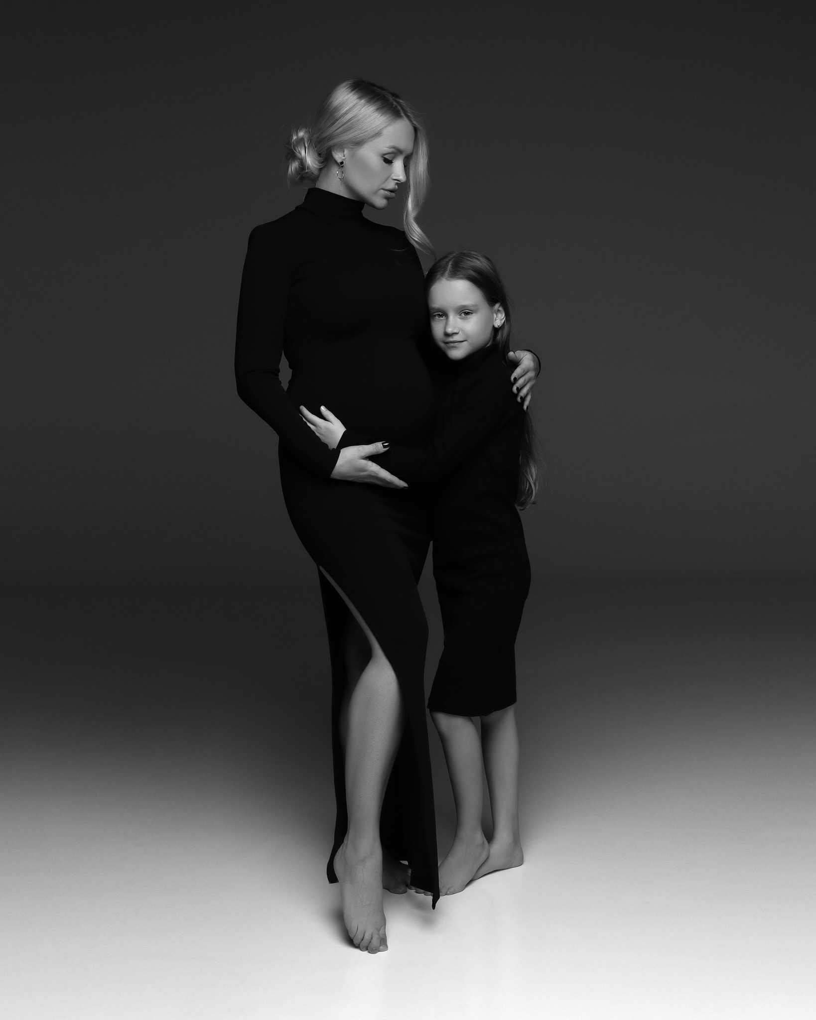 Контакты. Фотограф в стиле Vogue в Минске Лиза Тарашкевич