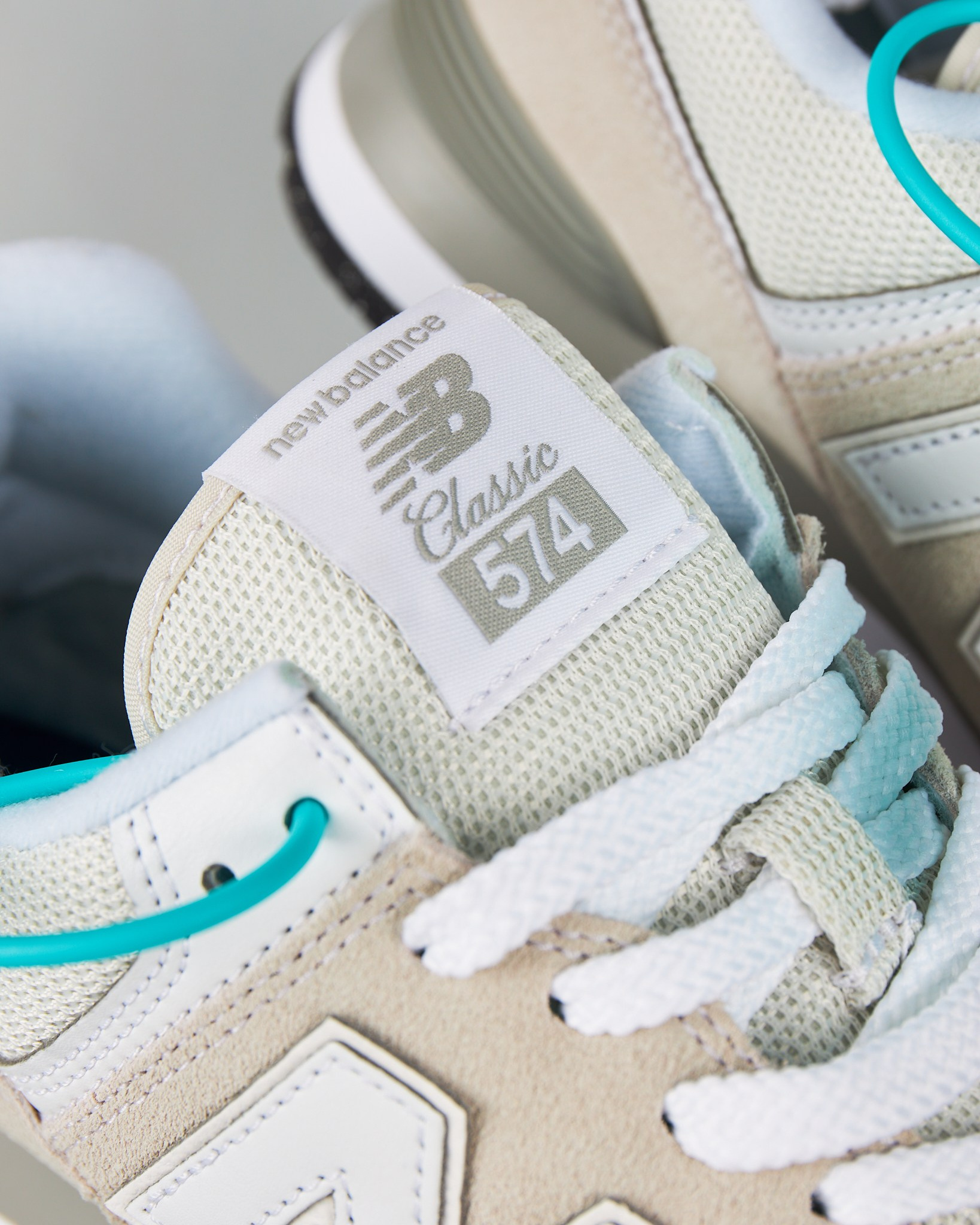 Как выбрать фотографа для маркетплейса: 7 советов, которые помогут найти профессионала для Wildberries и Ozon