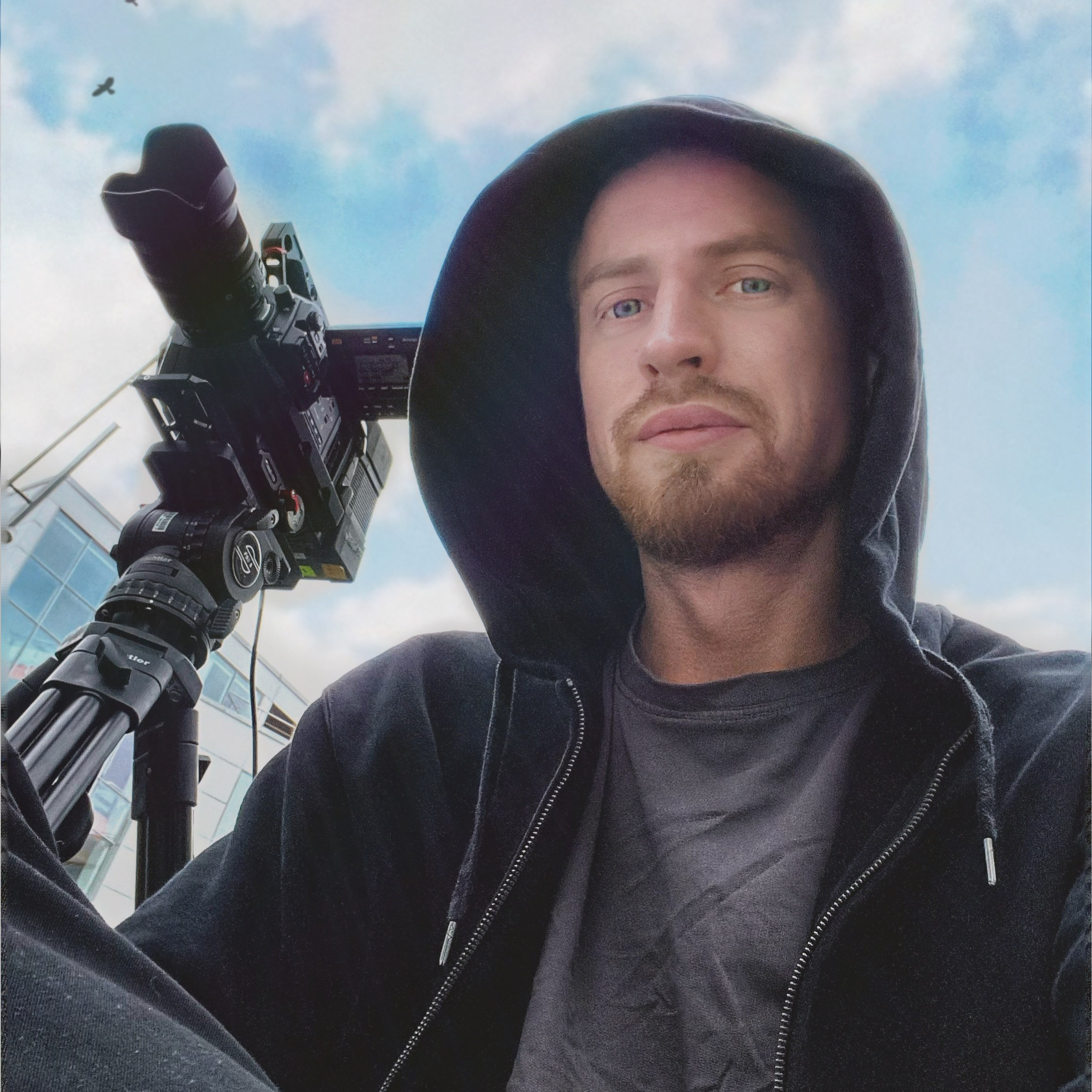 Контакты. Профессиональный оператор и видеограф в Москве