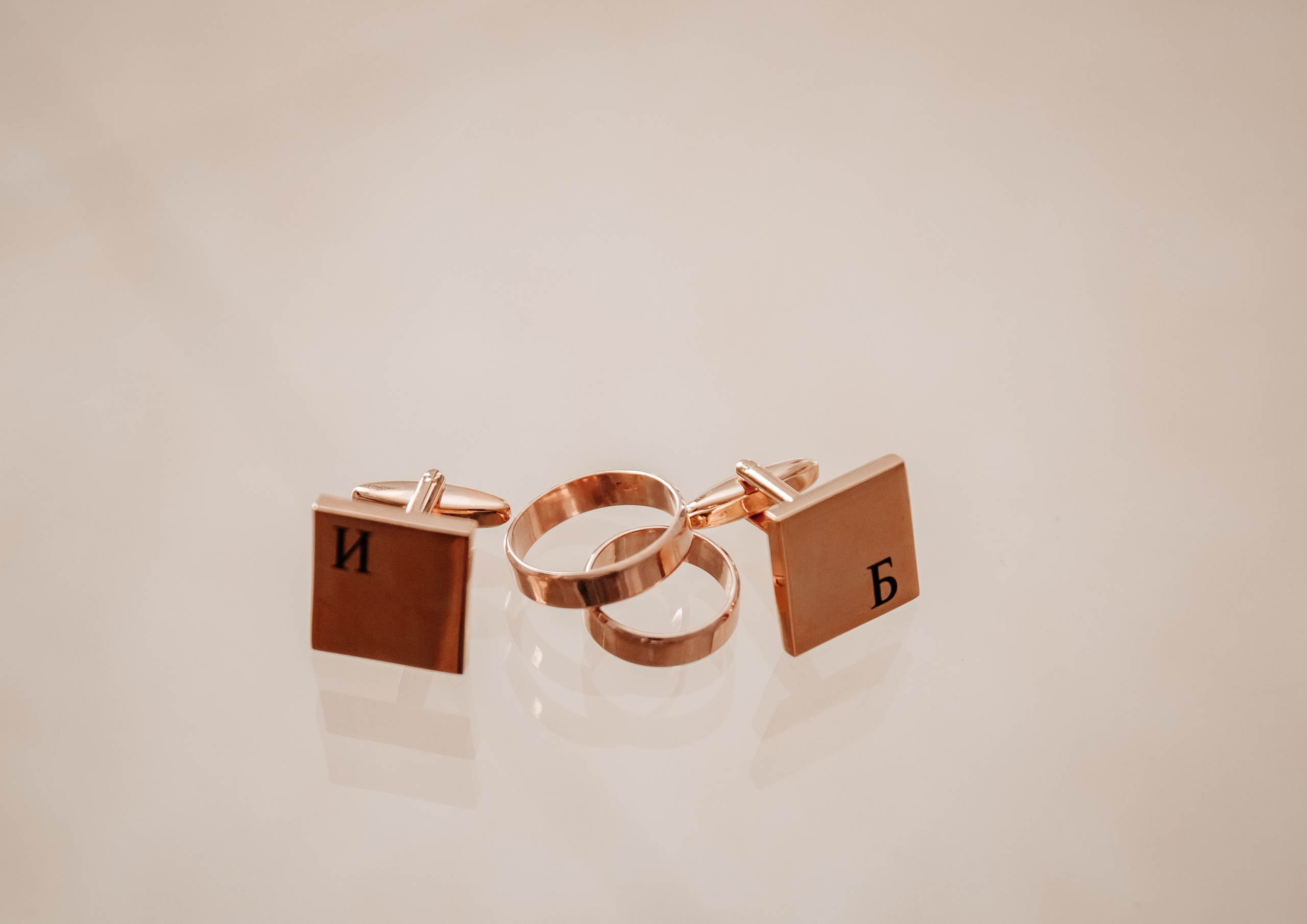 Фотографы. Организатор праздников. Ведущая Марина Гребенникова