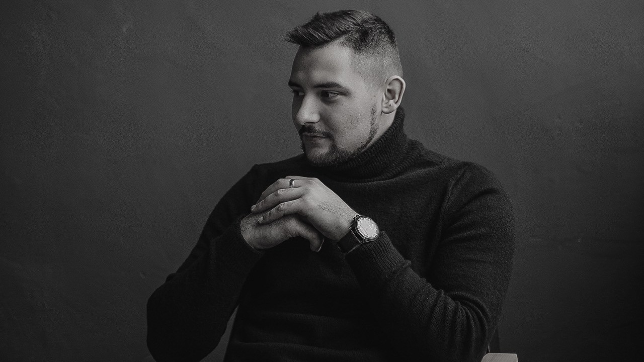 Дипломированный фотограф в Новосибирске. Фотографирую свадьбы, репортажи, индивидуальные фотосессии, lovestory(семейные)