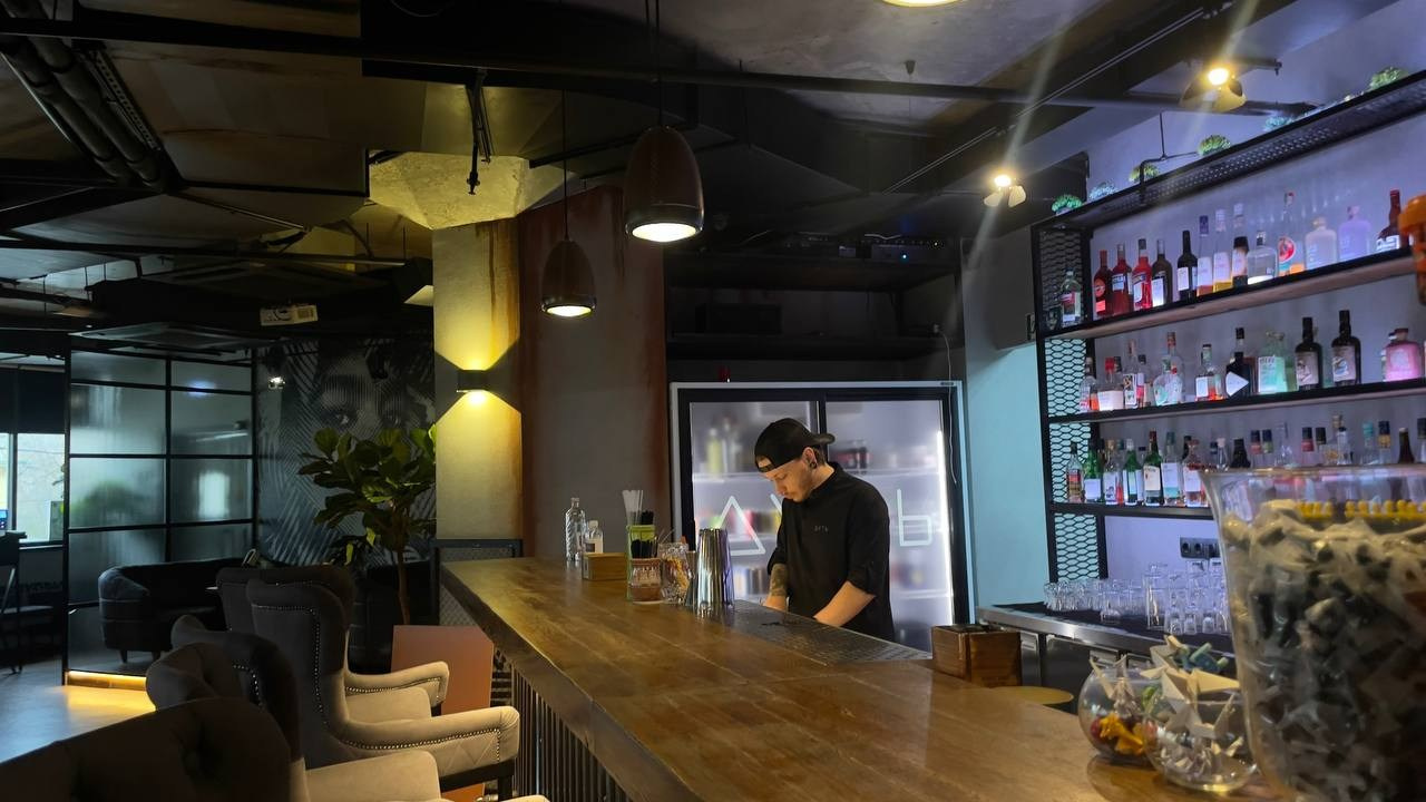 Съемка рилс для баров Екатеринбург 1