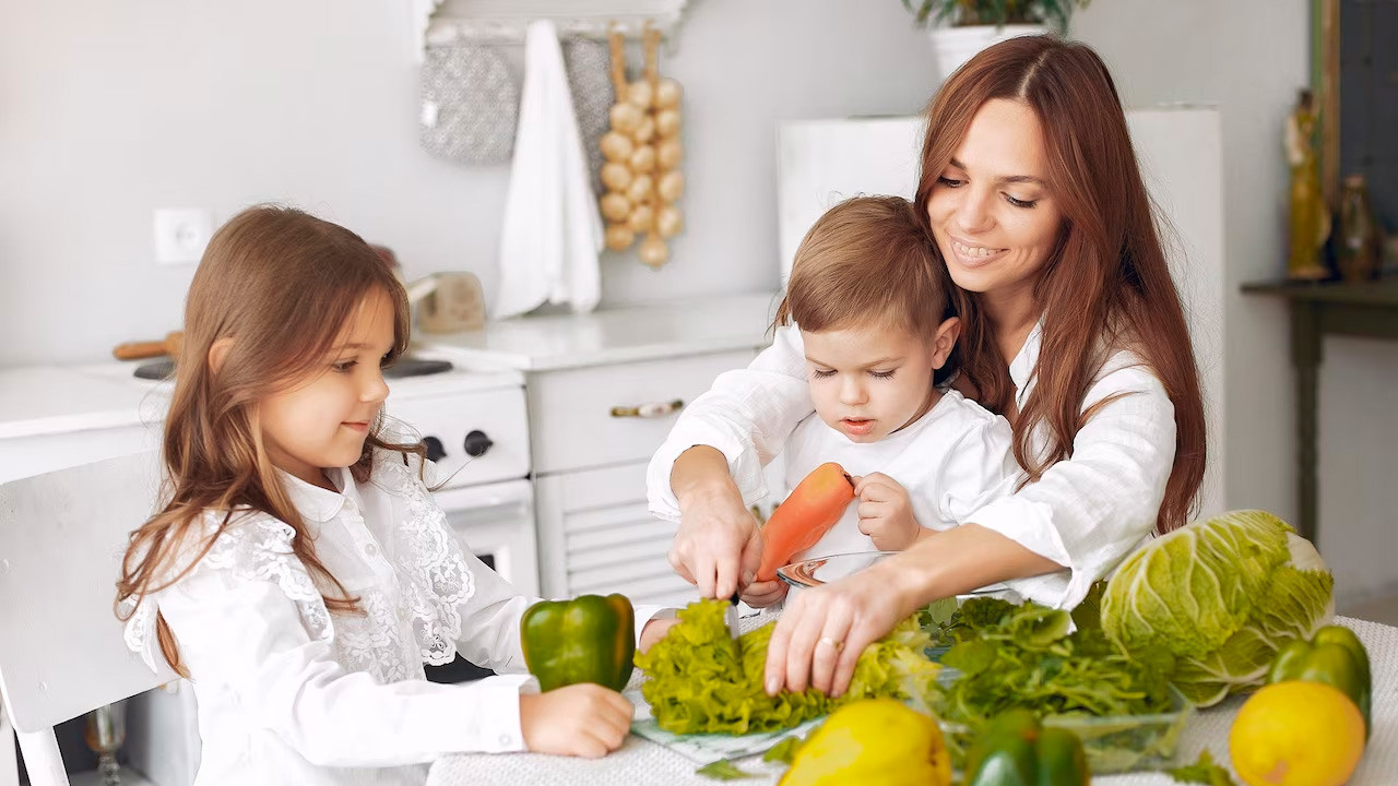 Как изменить пищевое воспитание взрослого человека?