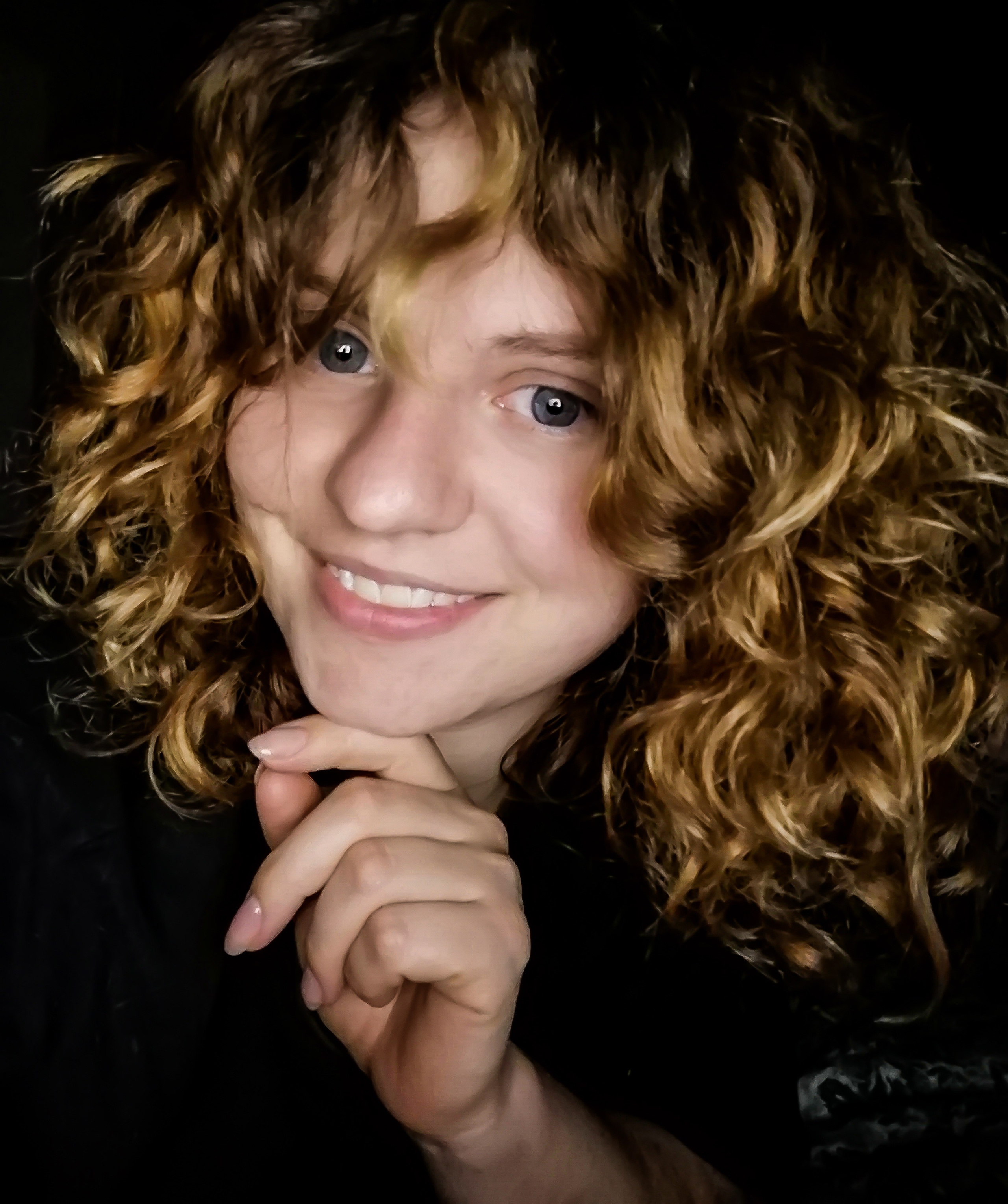 Контакты. Семейный фотограф в Москве Кюрпя Илона