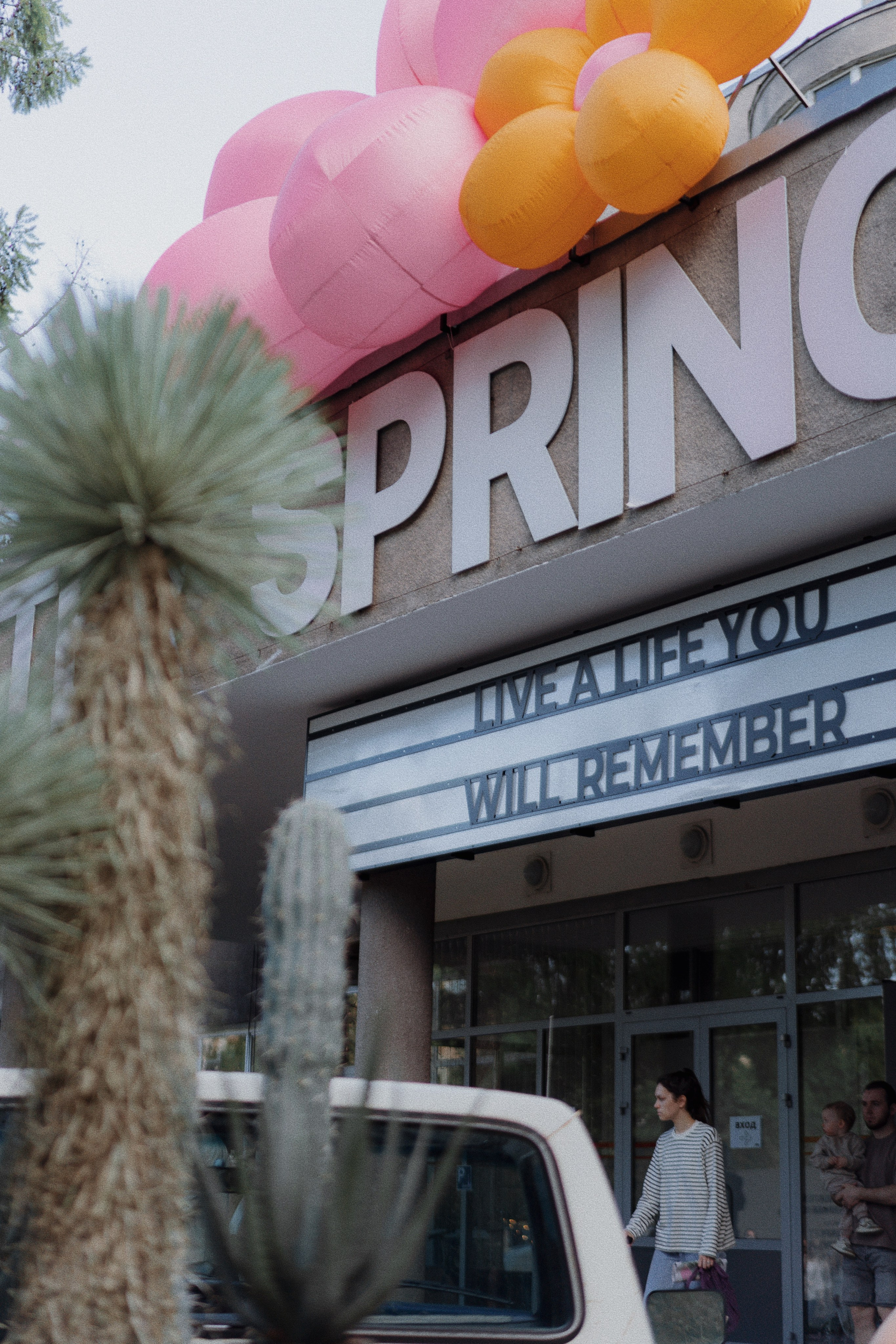 Veter Magazie — первый lifestyle журнал в России