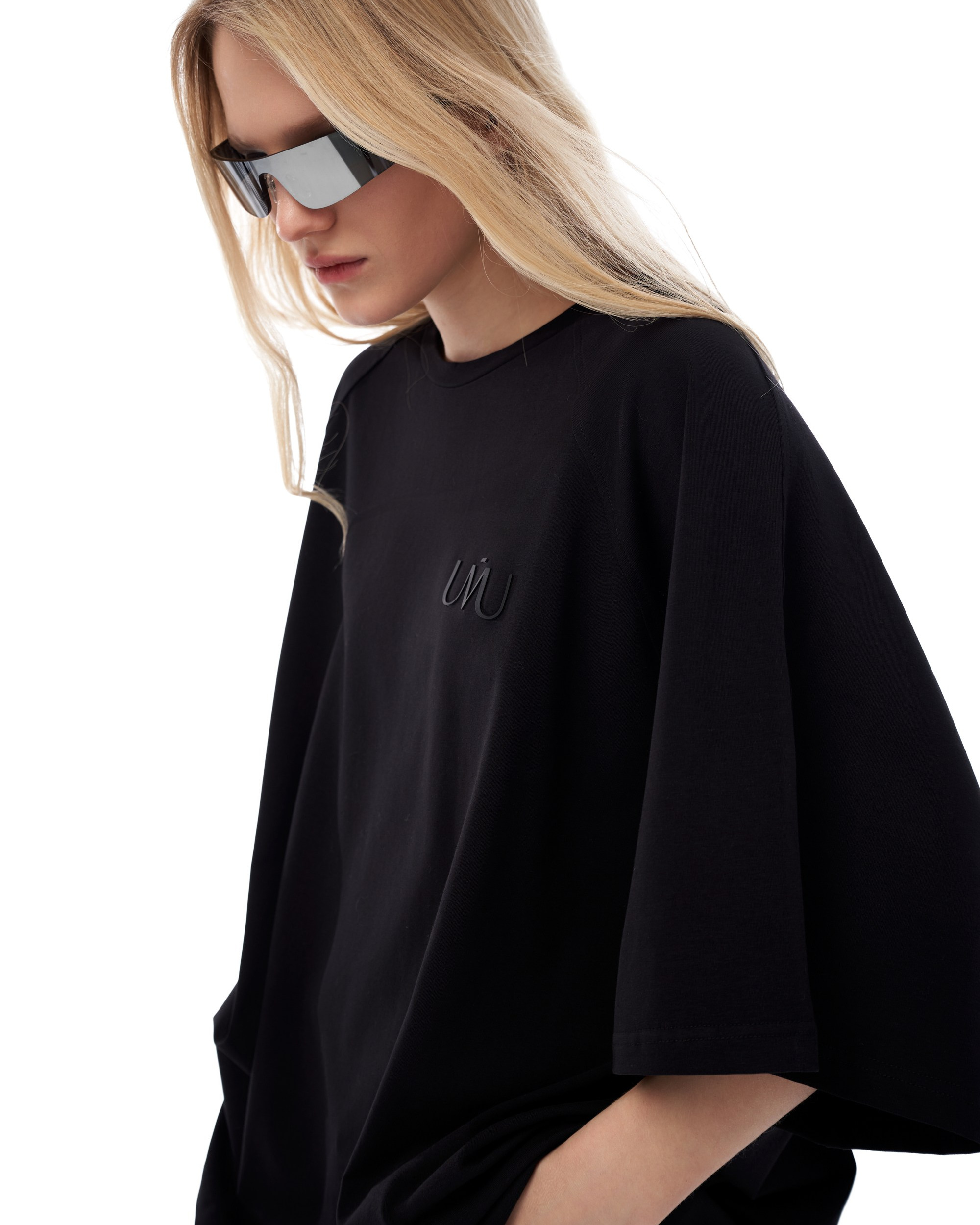 Стоимость. Михаил Евтух — фотограф для брендов и маркетплейсов в Минске