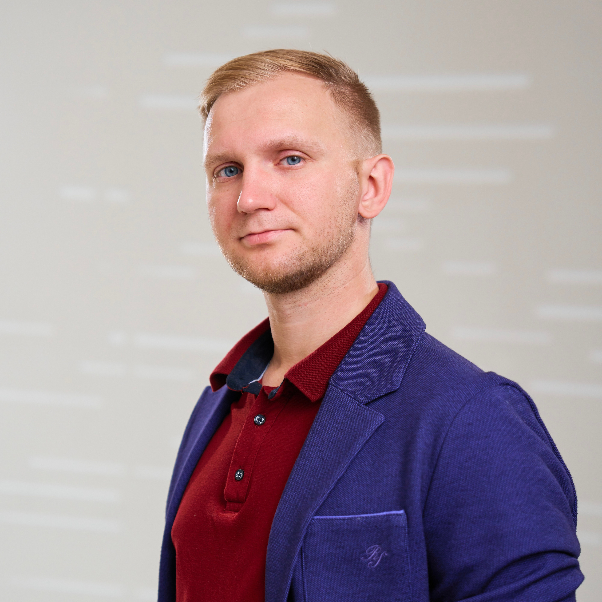 Контакты. Фотограф — Череповец