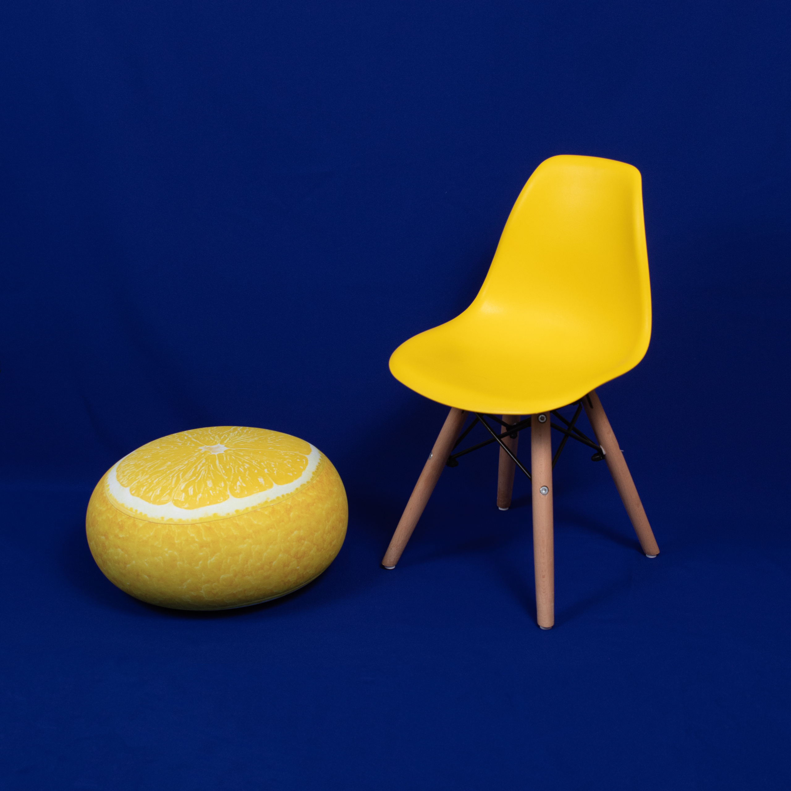 Фотоальбом «Яркий». Детский фотограф в Алматы, виньетки, выпускной альбом Алматы