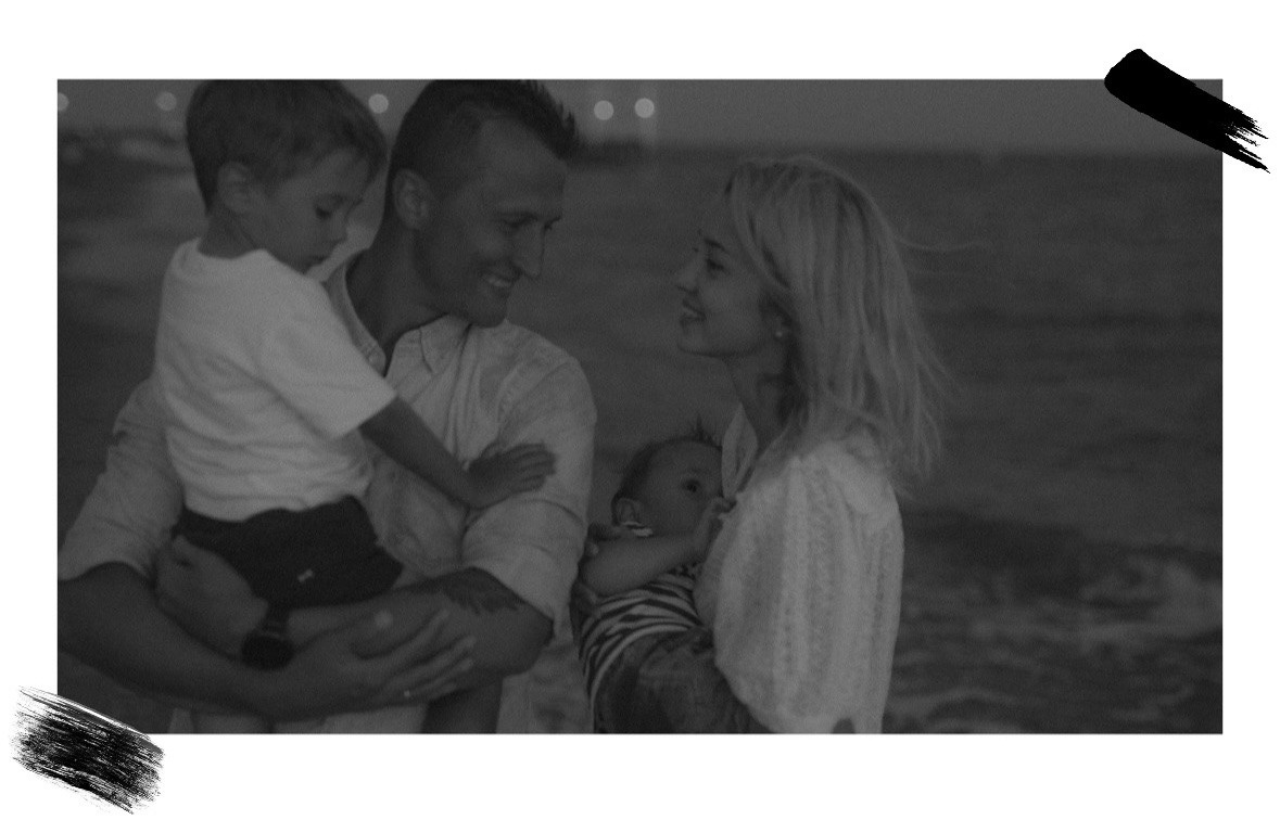 ВИДЕОГРАФ, РЕЖИССЕР — КАТЯ ГУСЕВА