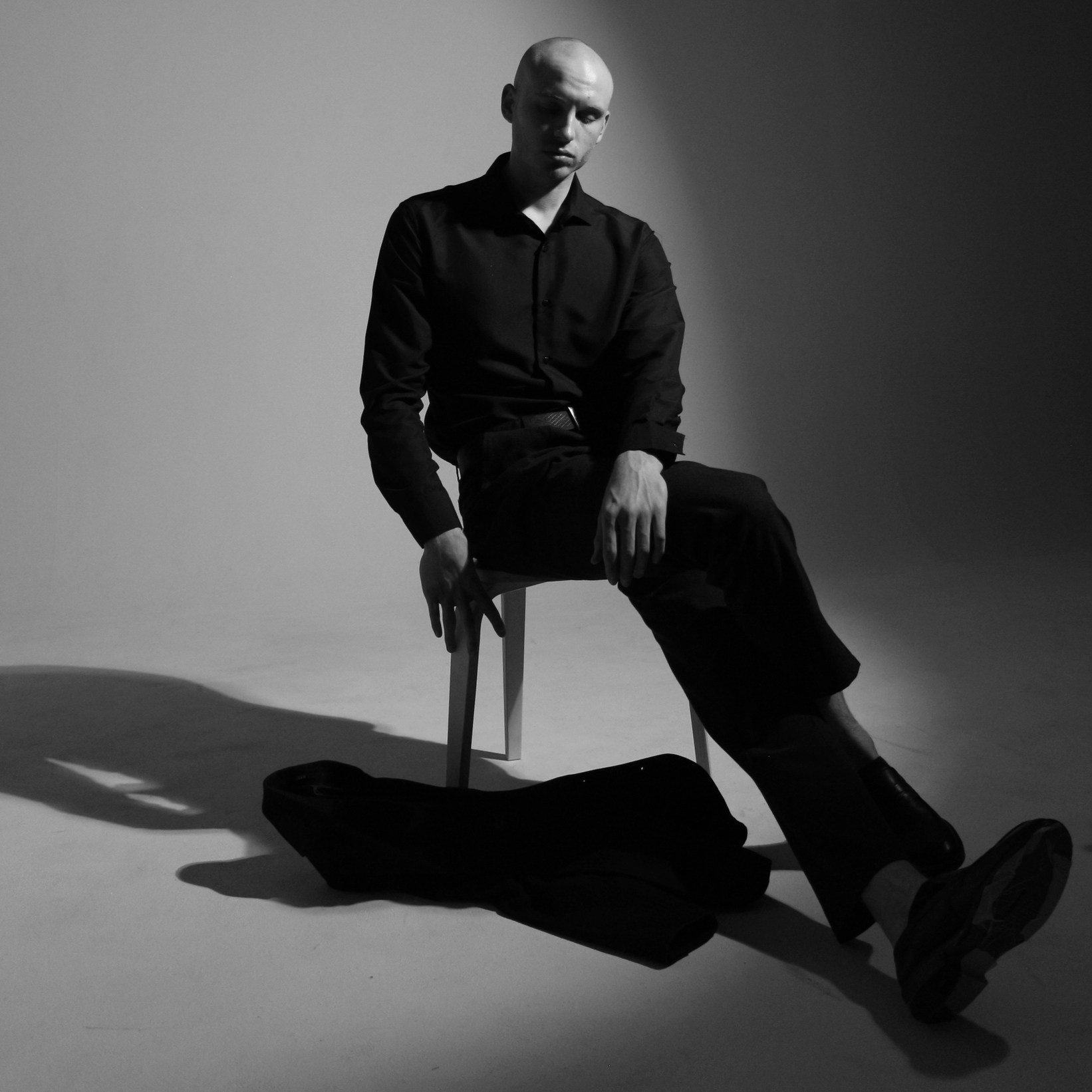 Contacts. Vanyazaramkami