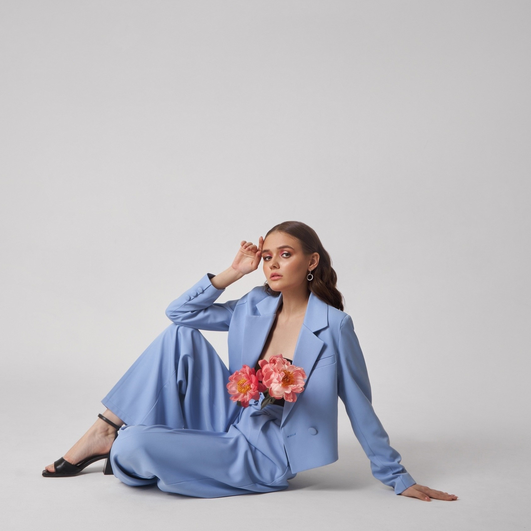 Контакты. Свадебный фотограф Нижний Тагил Екатеринбург Серёдкина Виктория