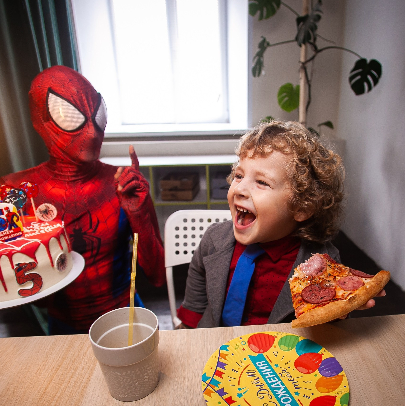 Свадебный и репортажный фотограф Александр Козлов