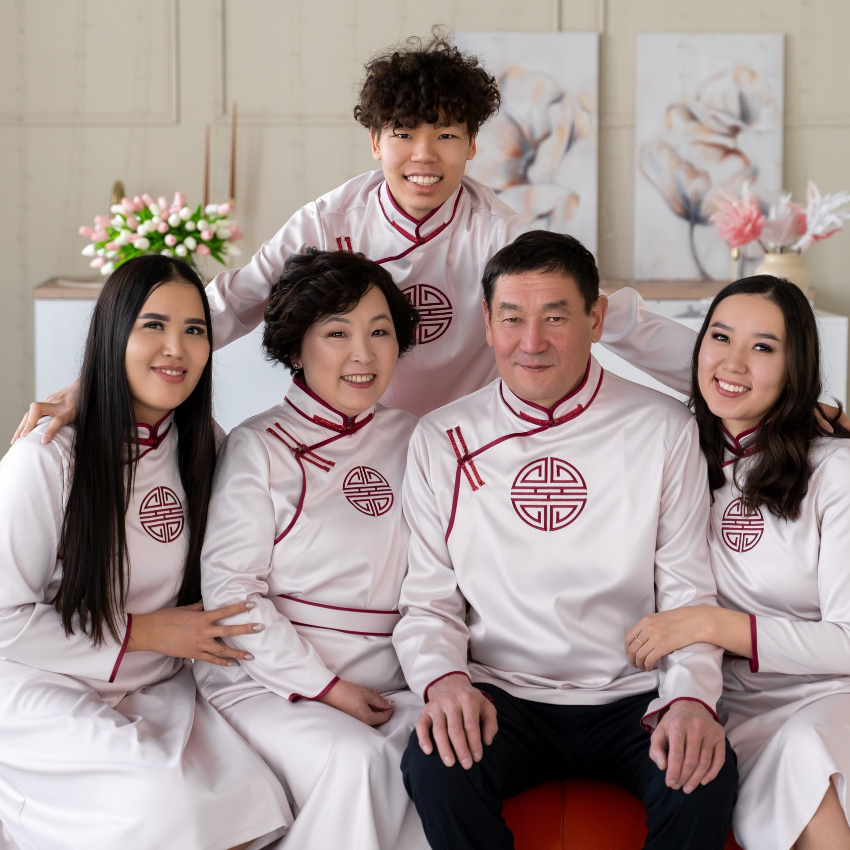 Контакты. Фотостудия Малина в городе Улан-Удэ. Фотограф Ирина Жарникова