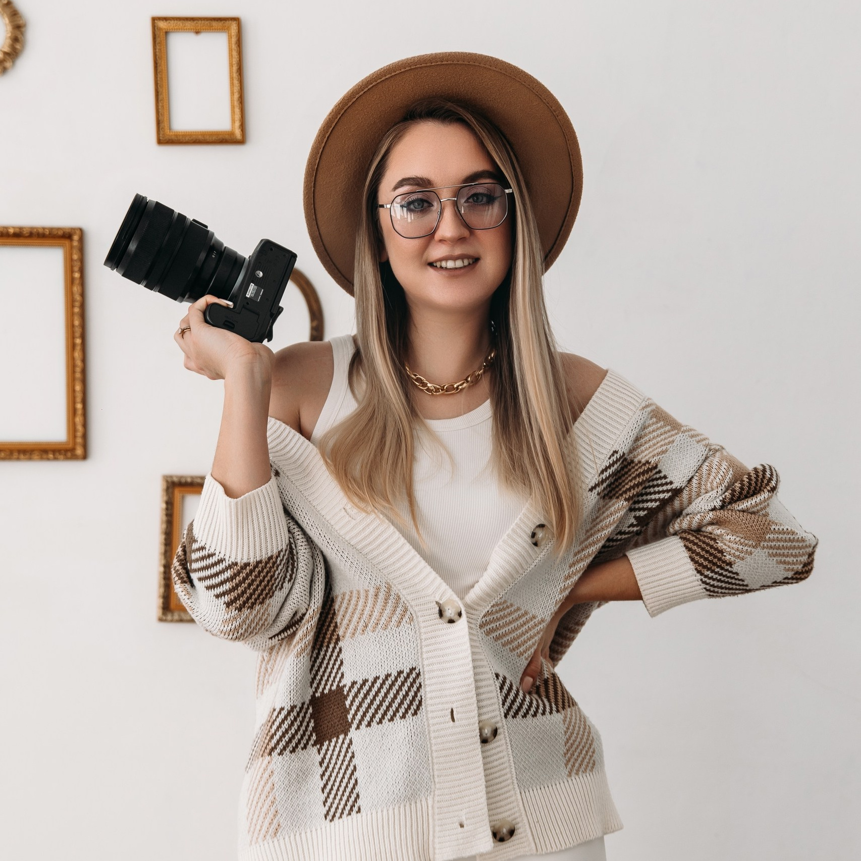 СТОИМОСТЬ — индивидуальные, семейные. Свадебный ФОТОГРАФ и ВИДЕОГРАФ Ульяновск