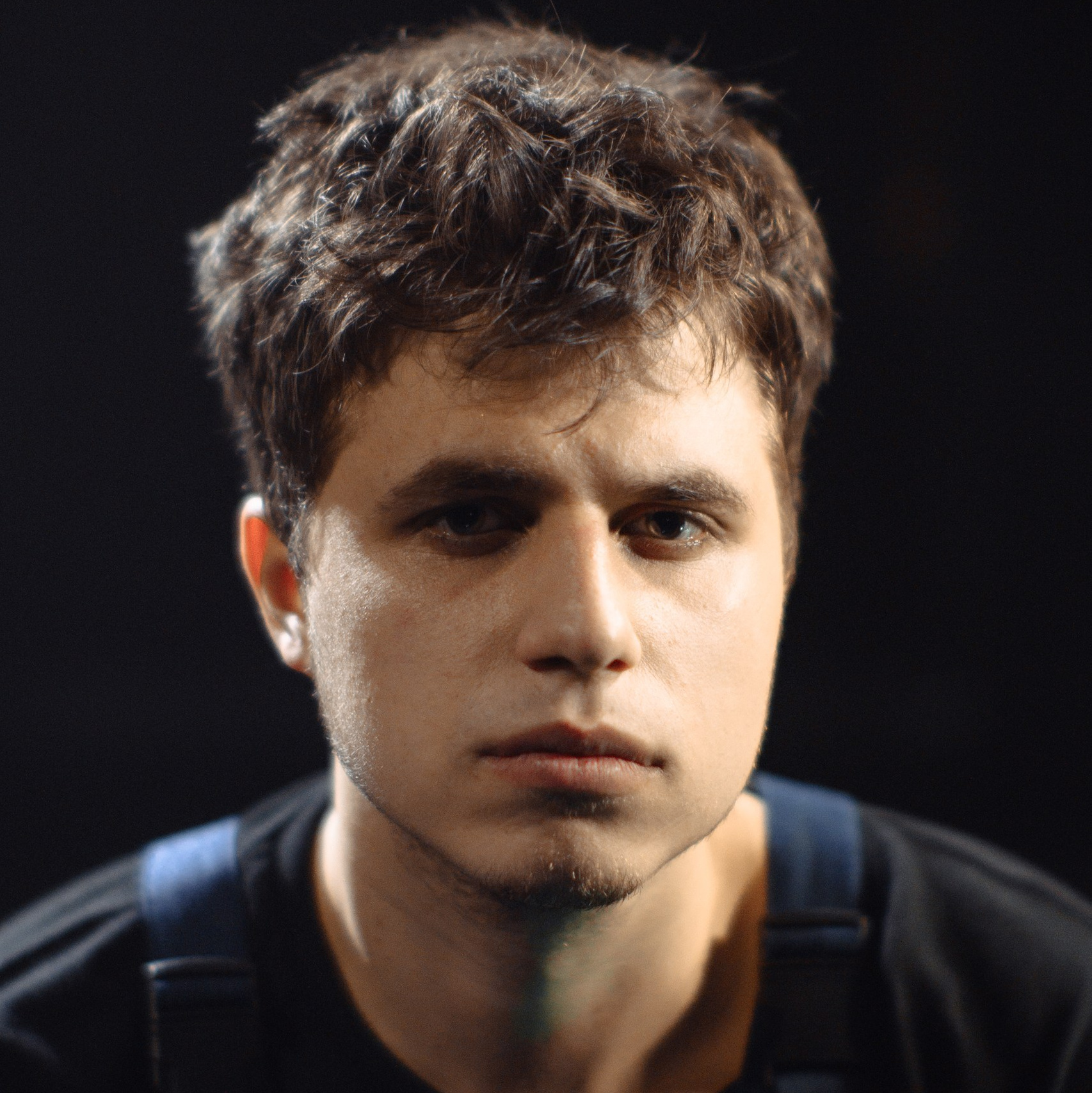 Актеры Донецкого Нового театра. ДОНЕЦКИЙ НОВЫЙ ТЕАТР