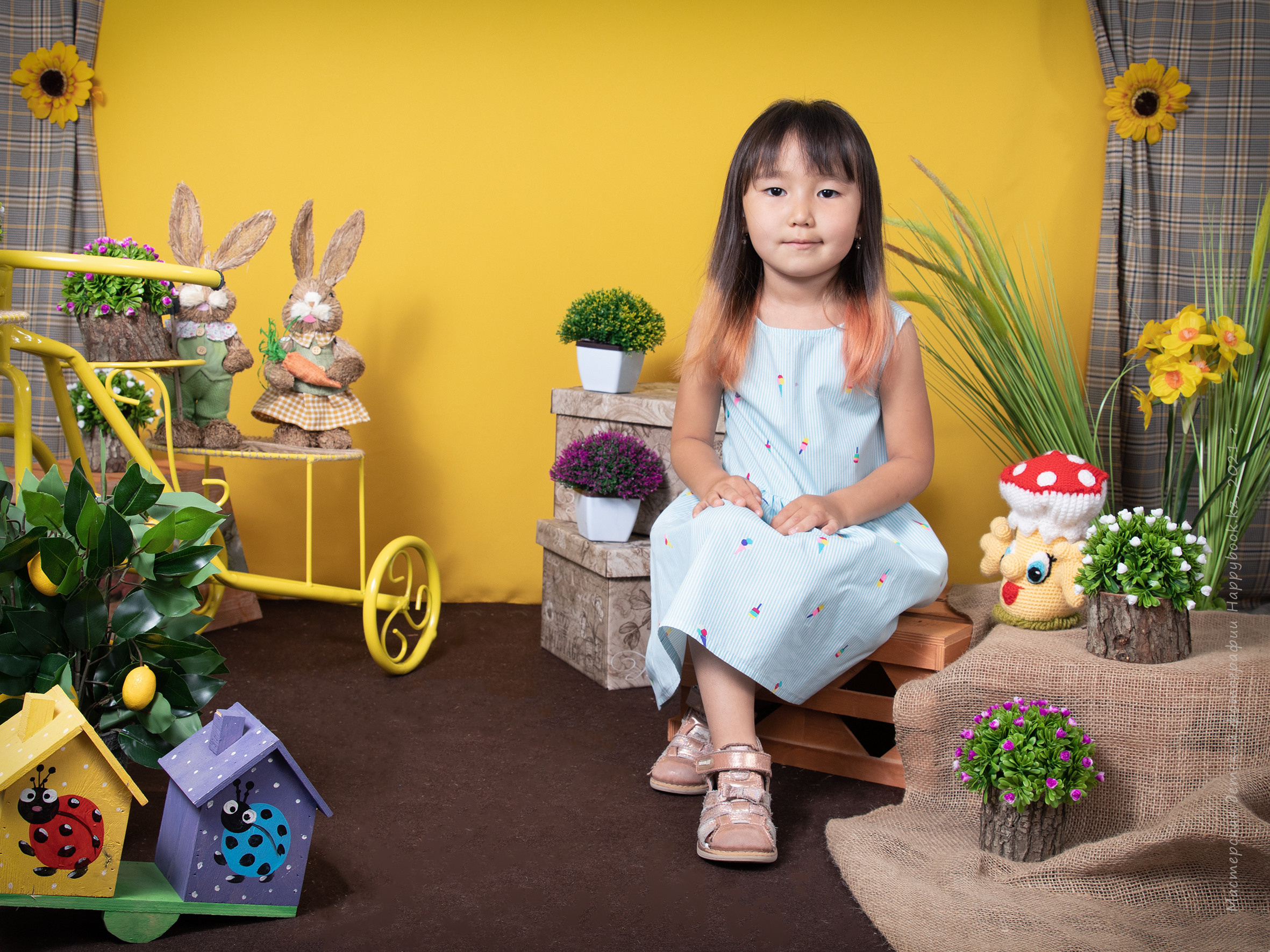 Фотосессия «Весна». Детский фотограф в Алматы, виньетки, выпускной альбом Алматы