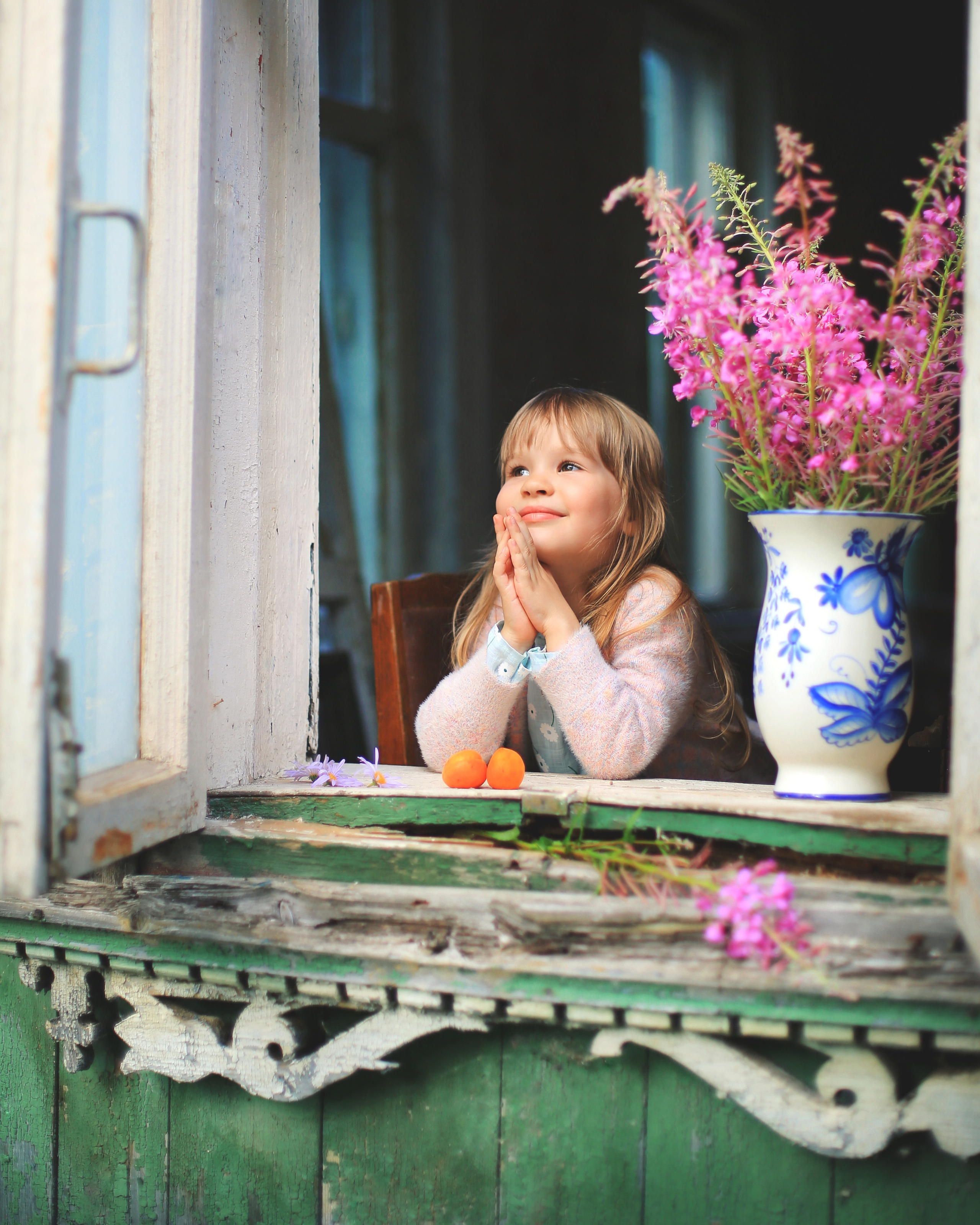 Семейная фотосессия, фотосессия в деревне, деревенский дом, чаепитие. Профессиональный фотограф, фотохудожник, видеограф из Москвы